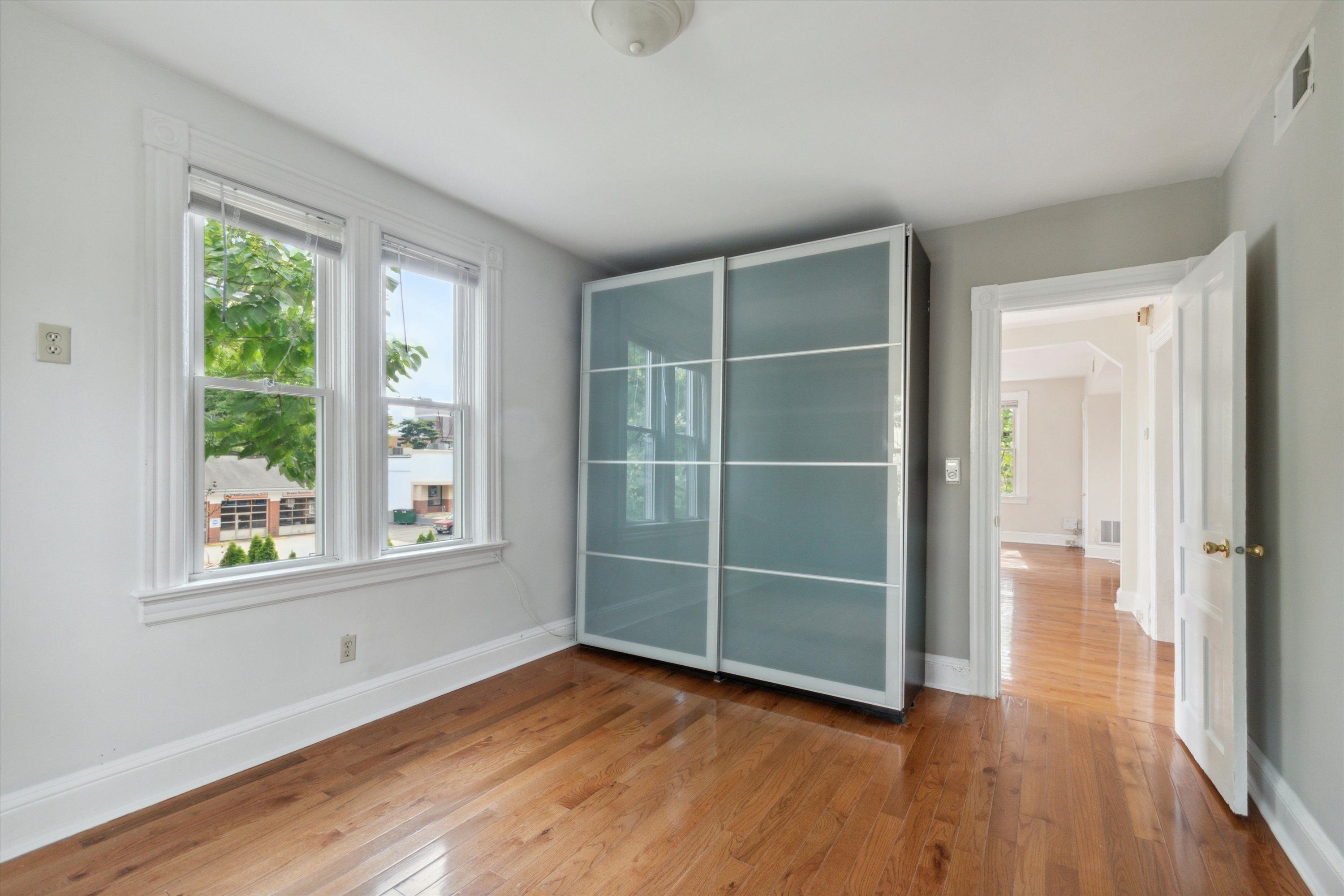 272 Nassau St Unit 3