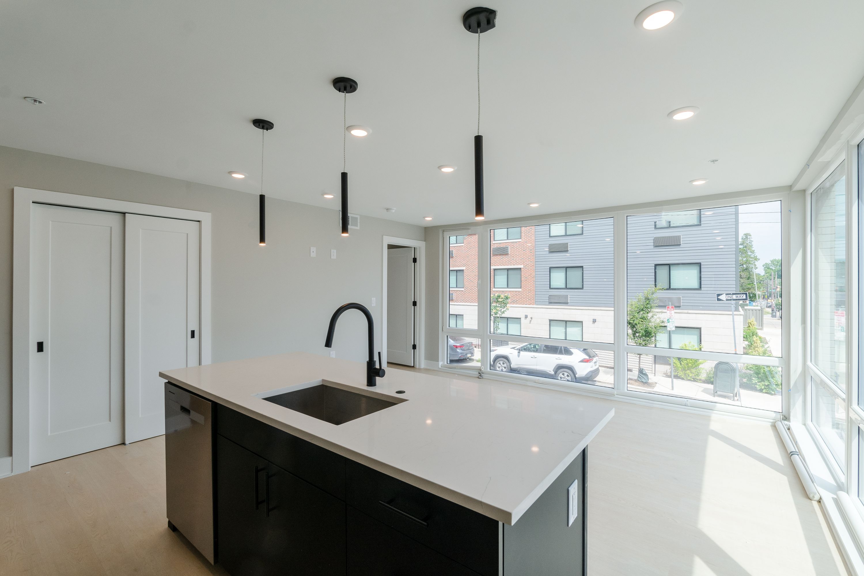 6604 Ridge Avenue Unit 305