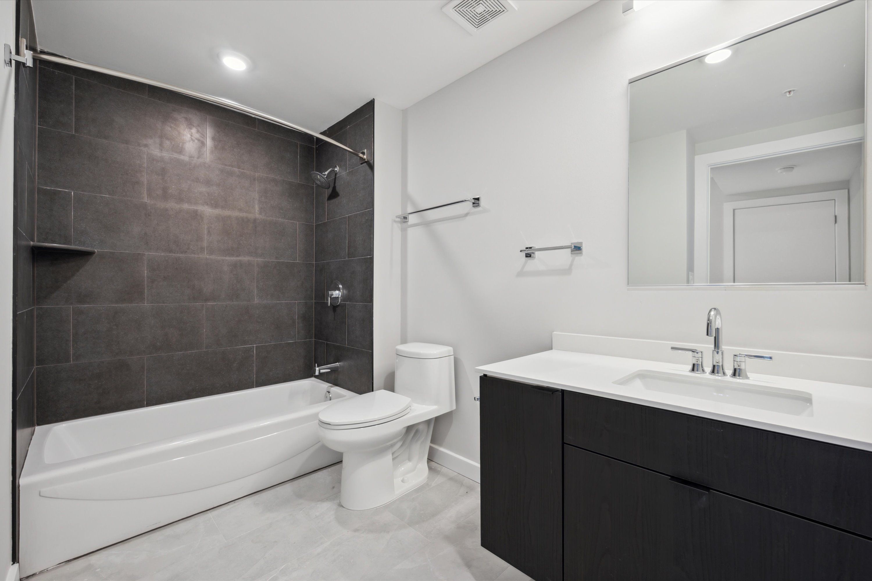 3449 SCOTTS LANE Unit B421