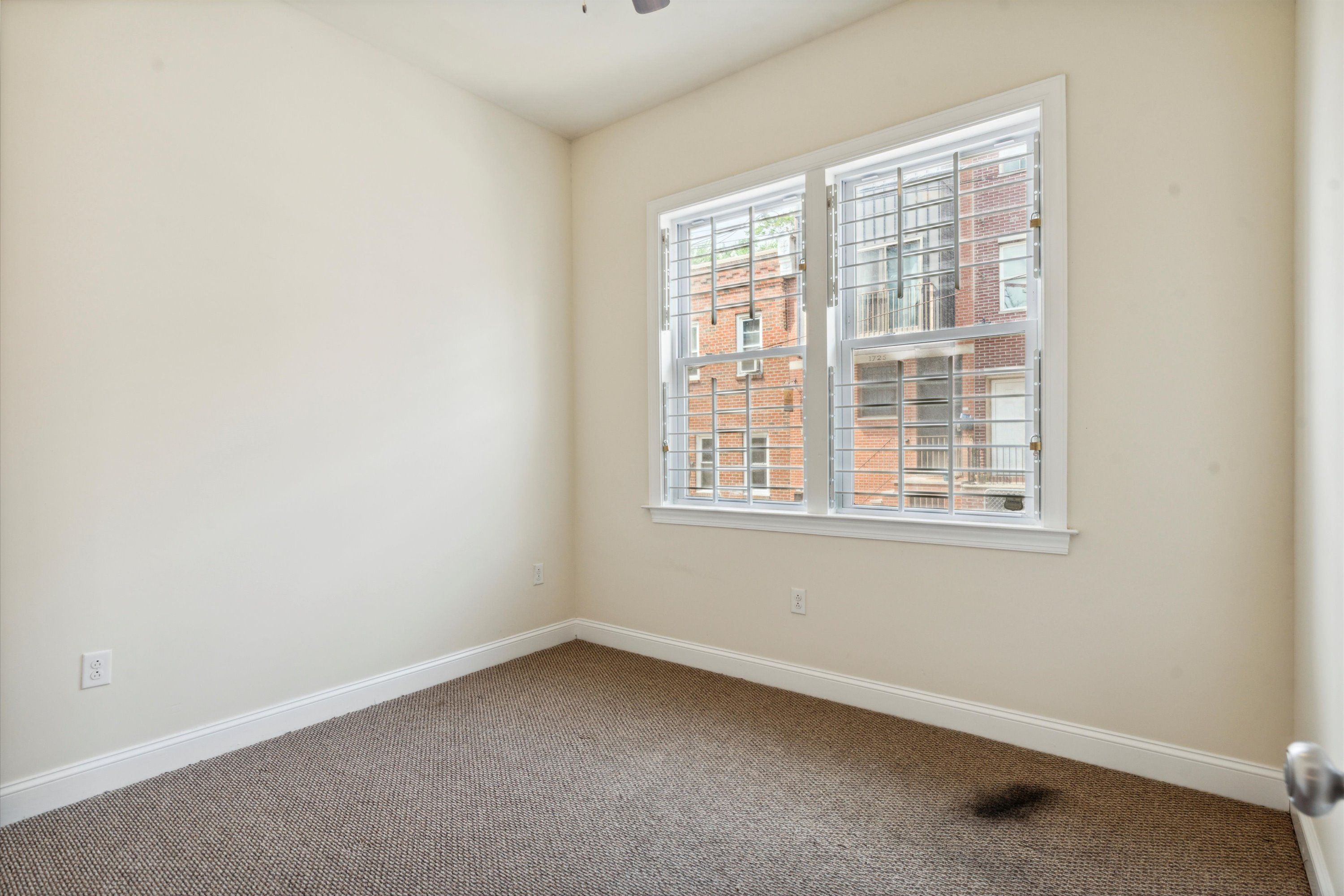 1714 FONTAIN ST Unit A