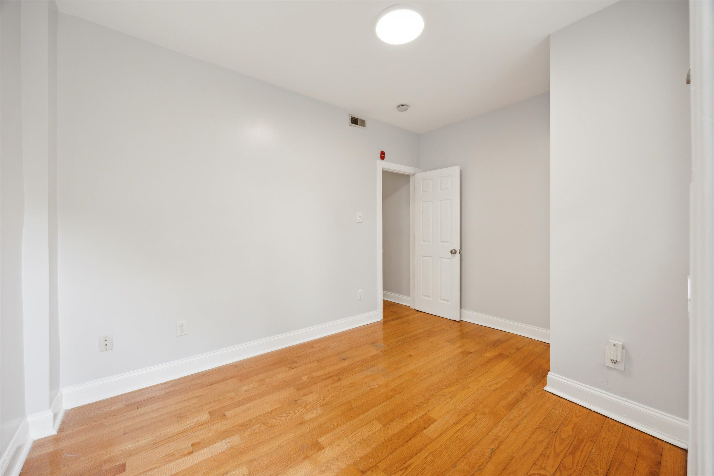 1729 W MONTGOMERY AVE Unit 1