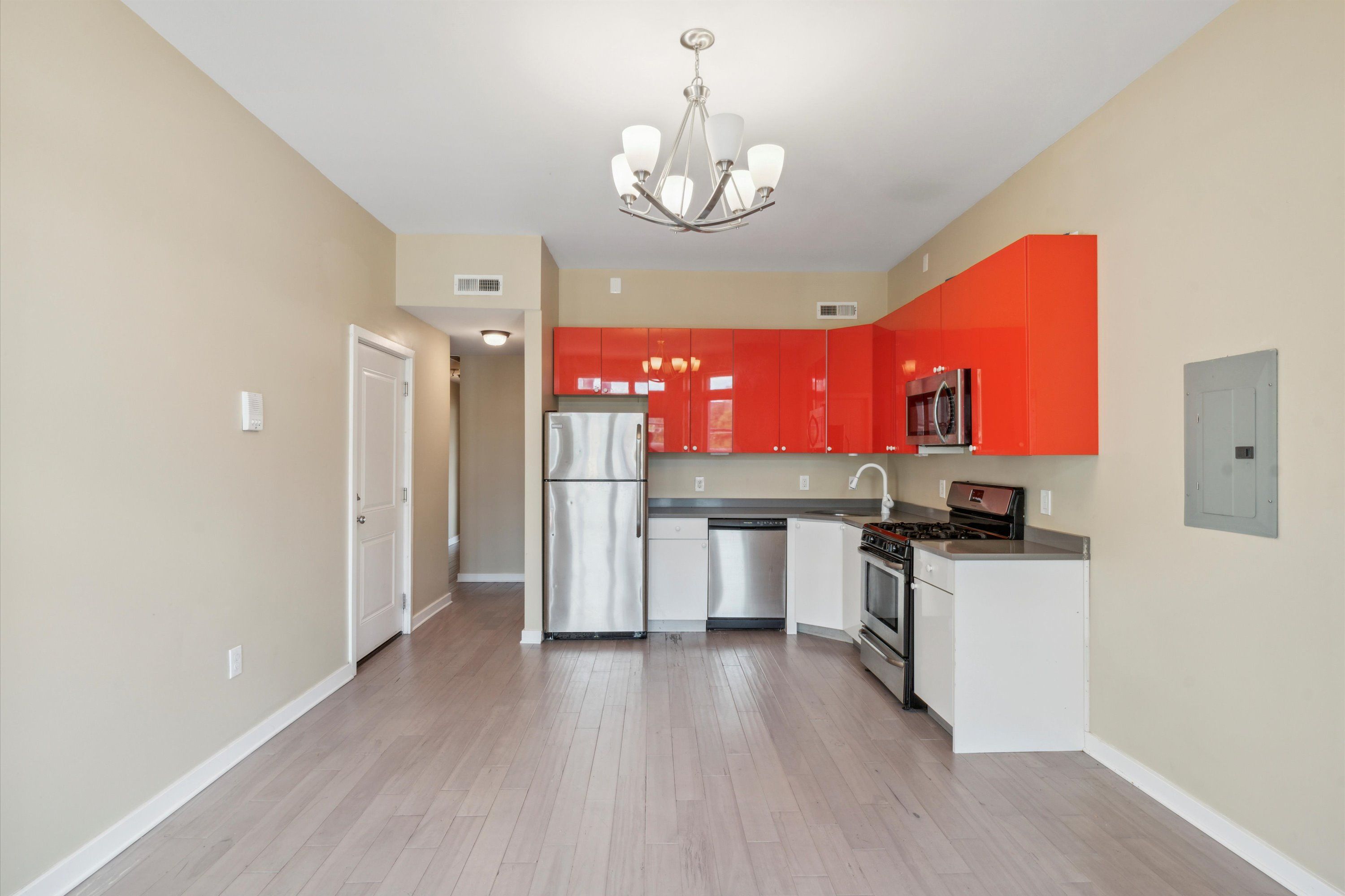 718 N 15TH ST Unit 4