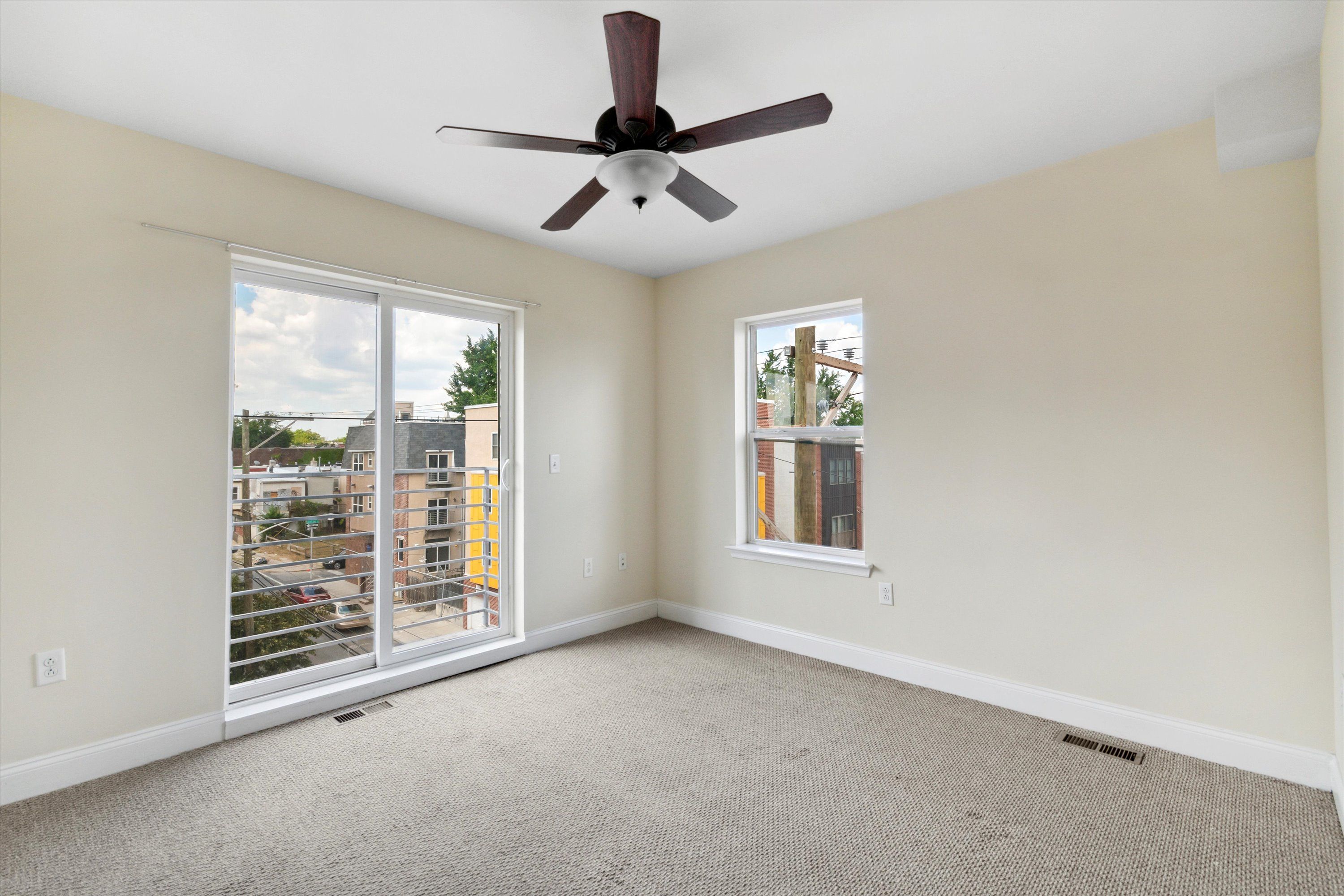 1955 N 18TH ST Unit B