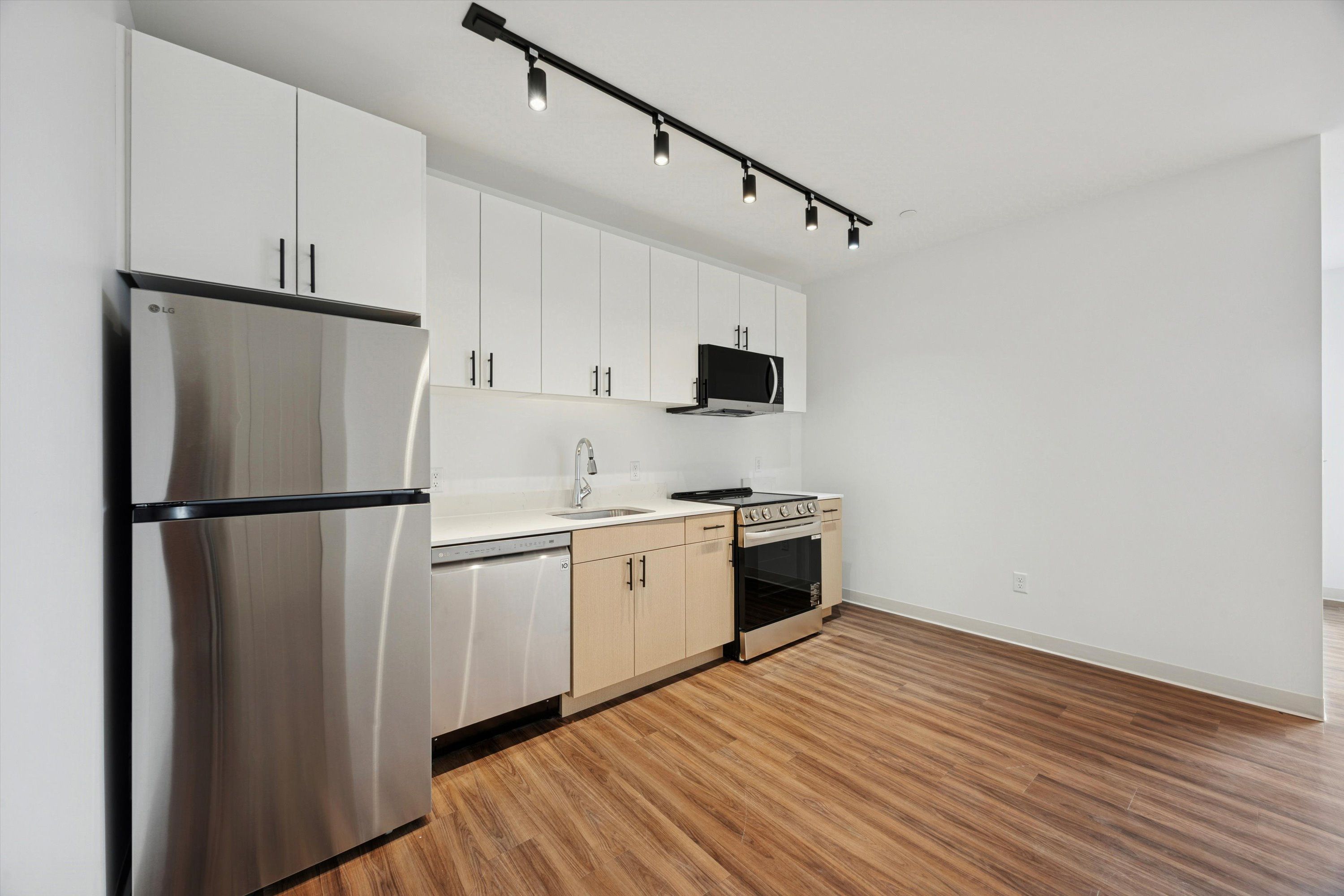 4240 Chestnut St Unit 610