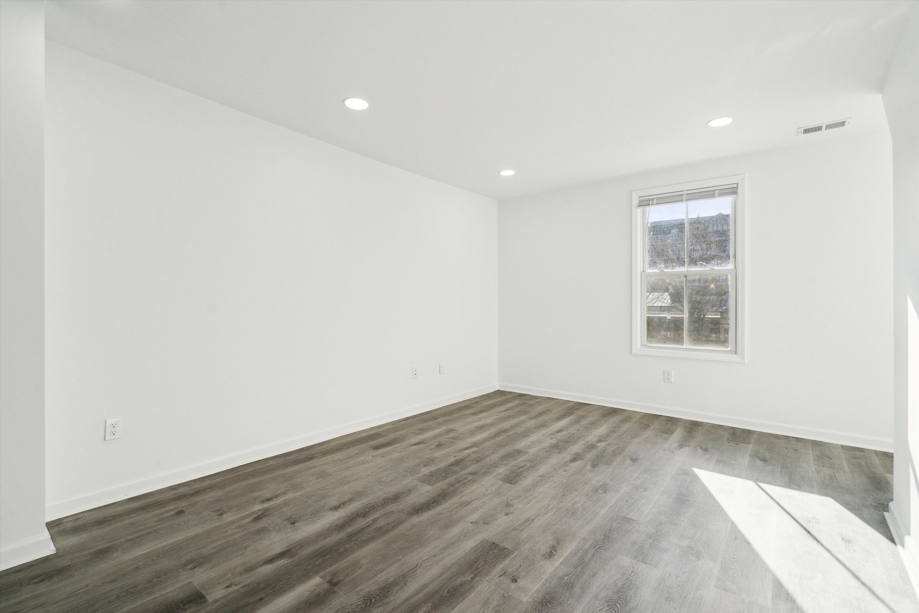146 NASSAU ST Unit 2