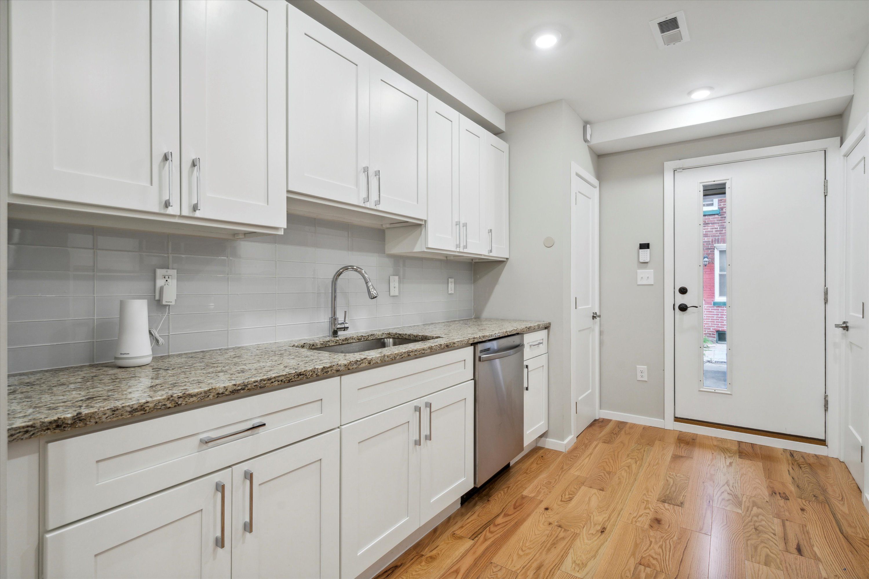 1705 SEYBERT ST Unit 1