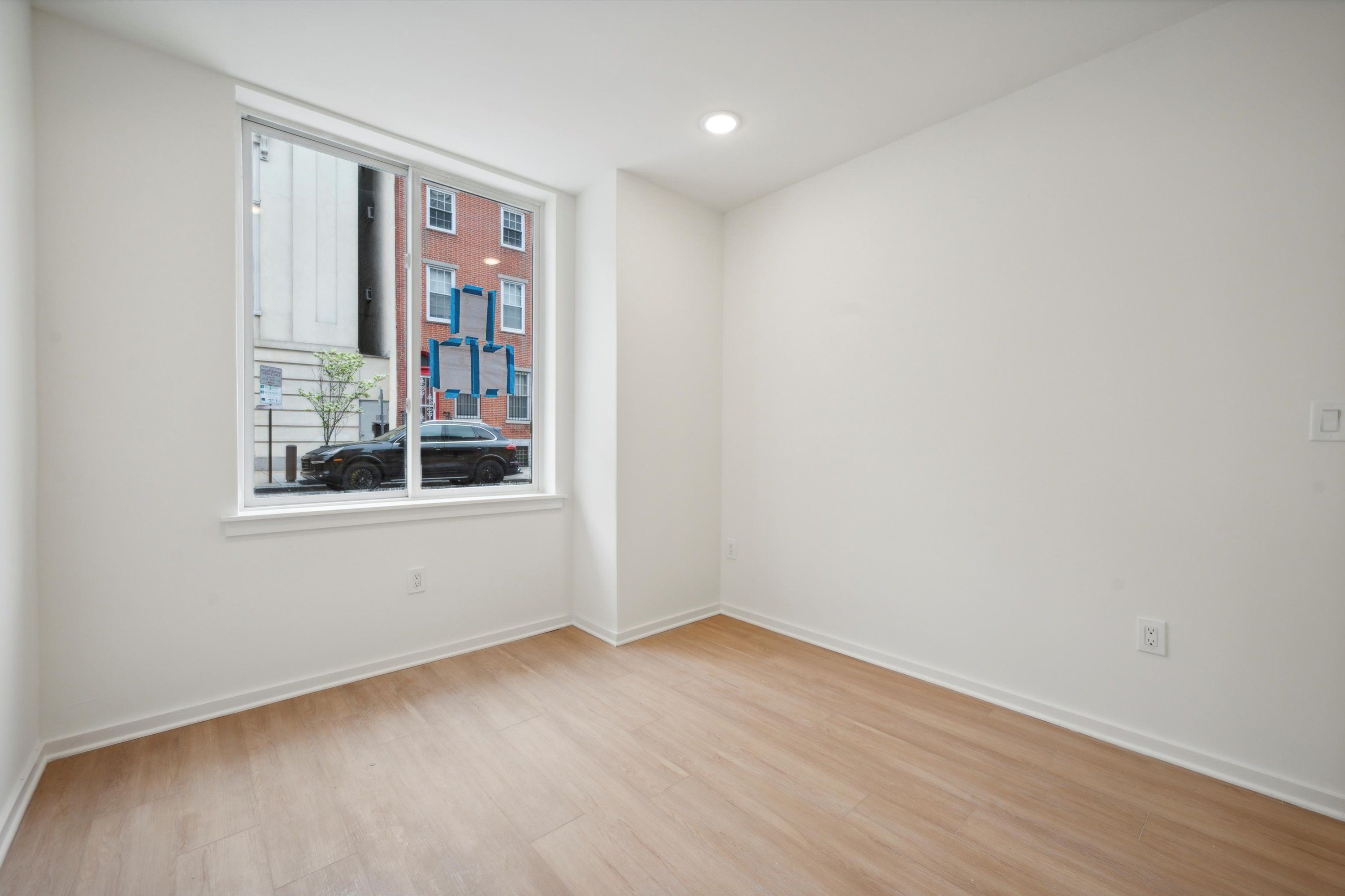 225 N 12TH ST Unit 103