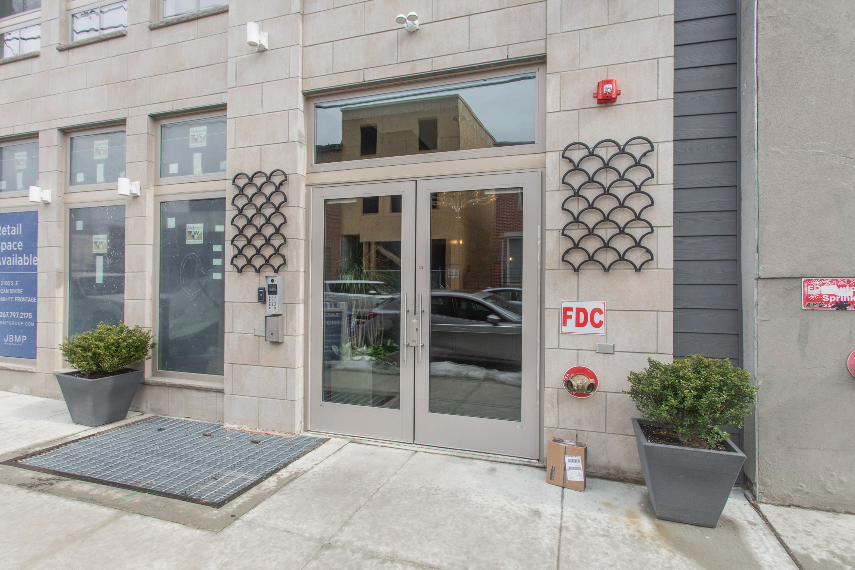 1133 E COLUMBIA AVE Unit 103