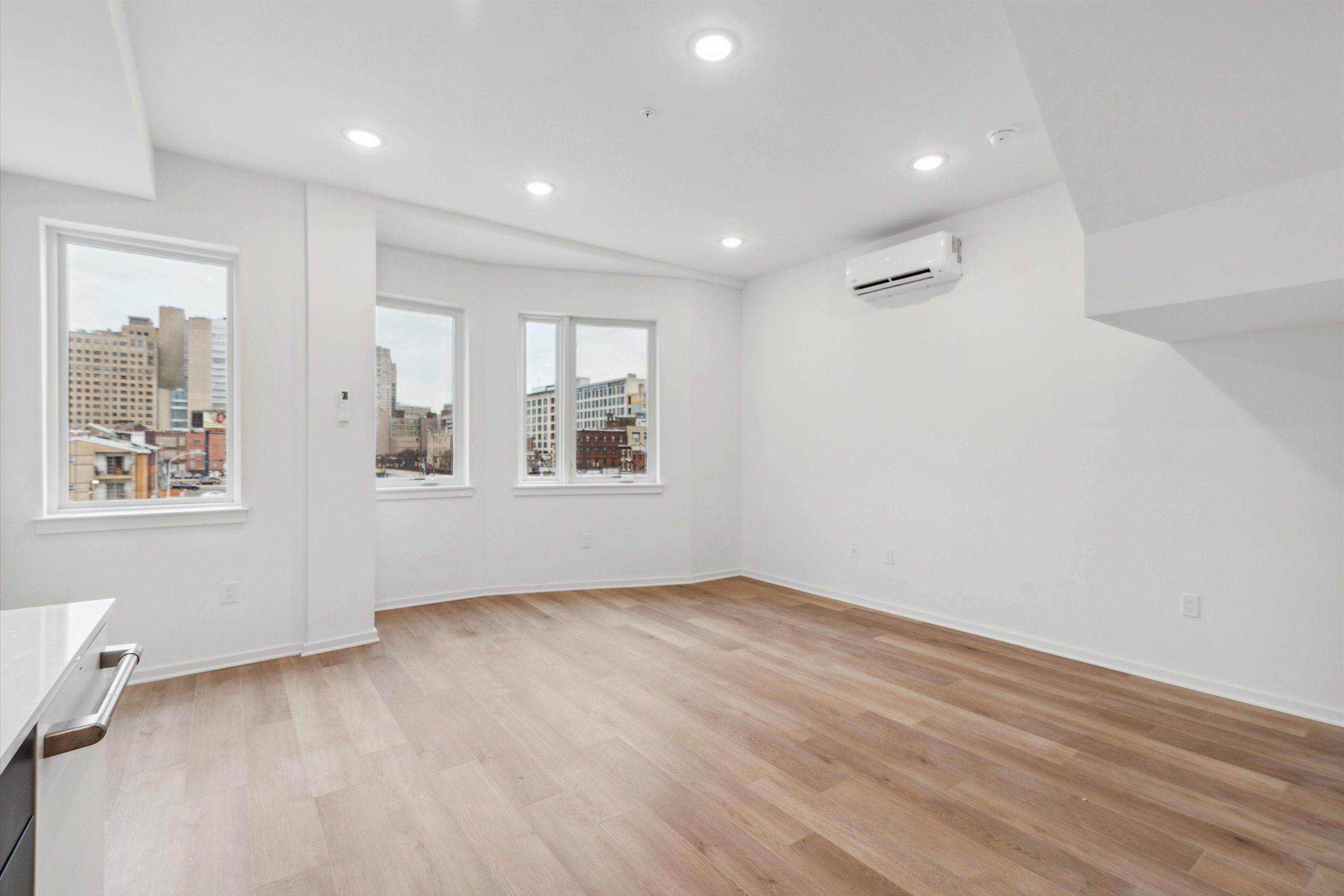 245 N 12TH ST Unit 5