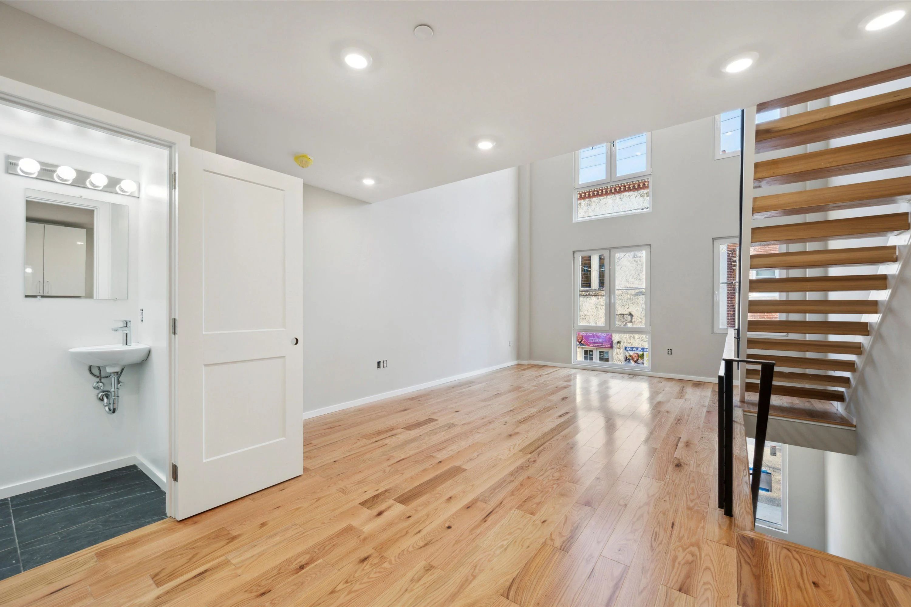 1515 W STILES ST Unit 2