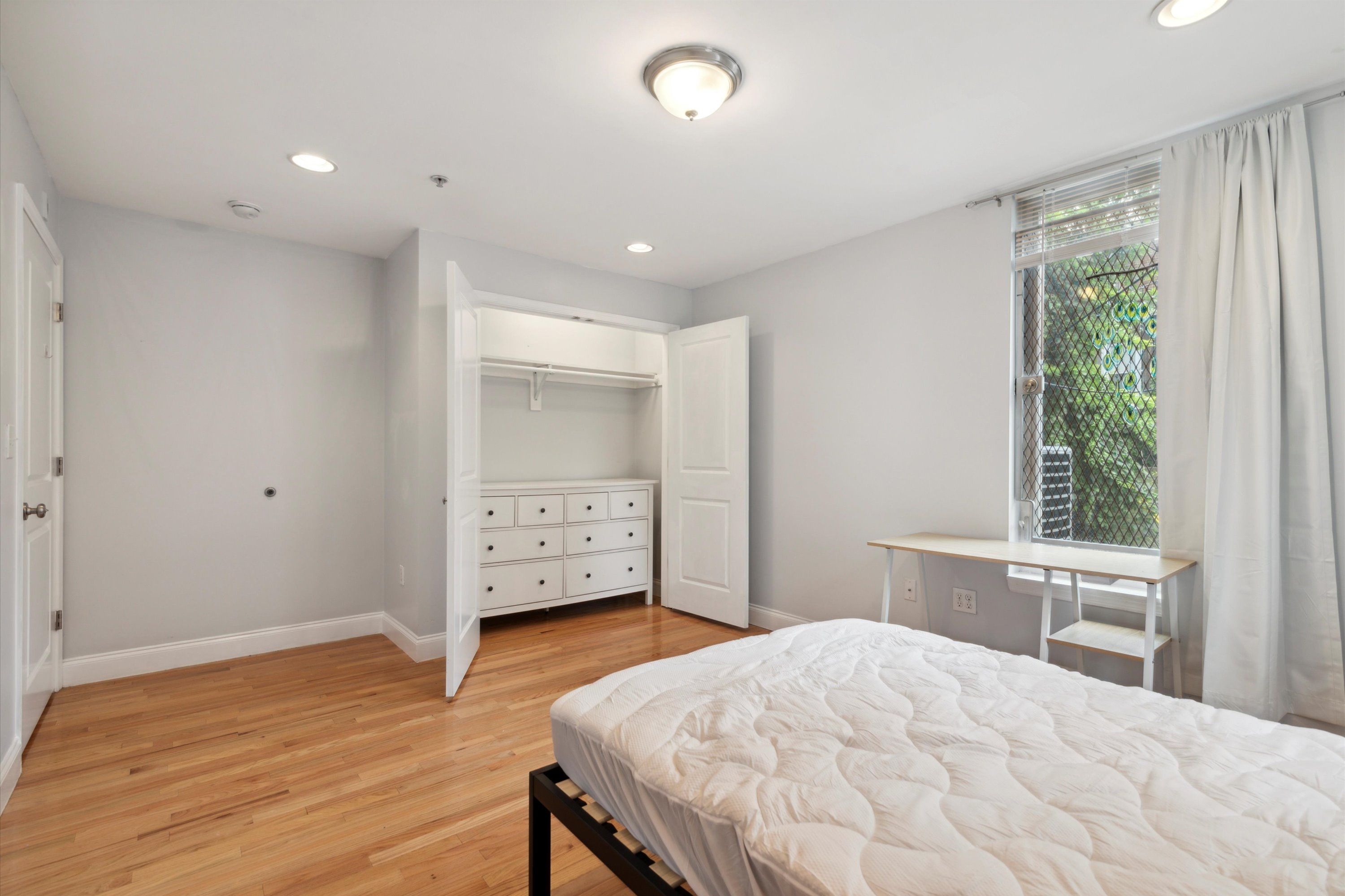 1856 N 17TH ST Unit 1R