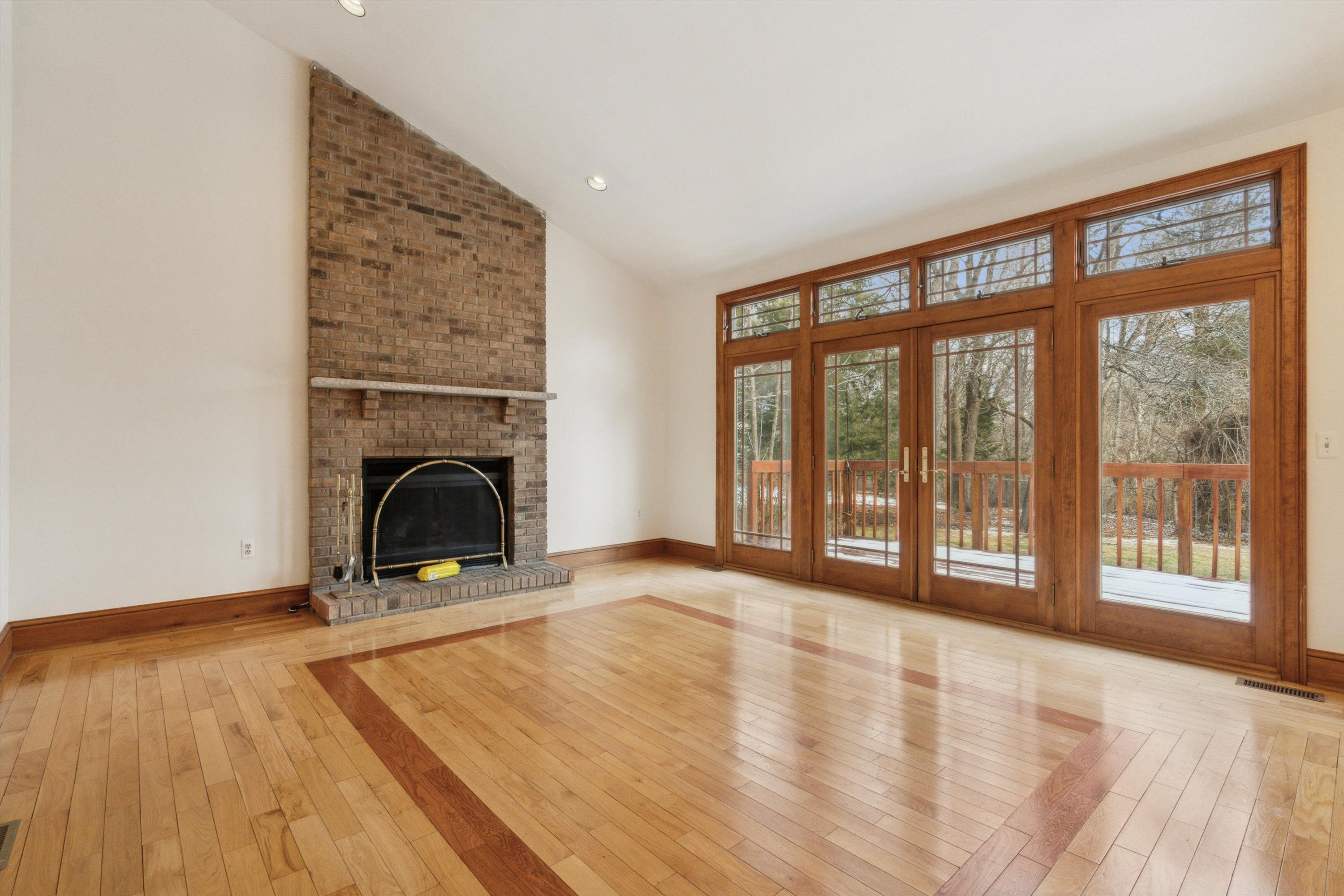 39 Union St