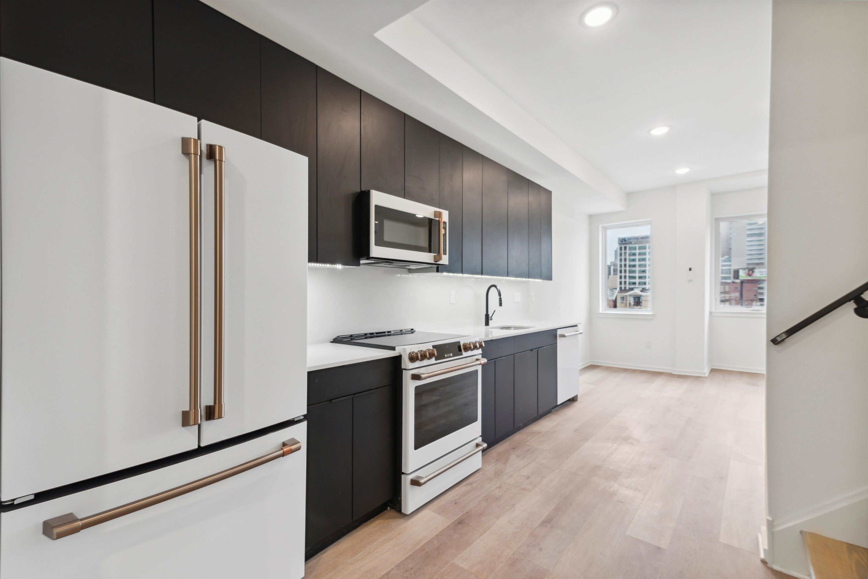 245 N 12TH ST Unit 5