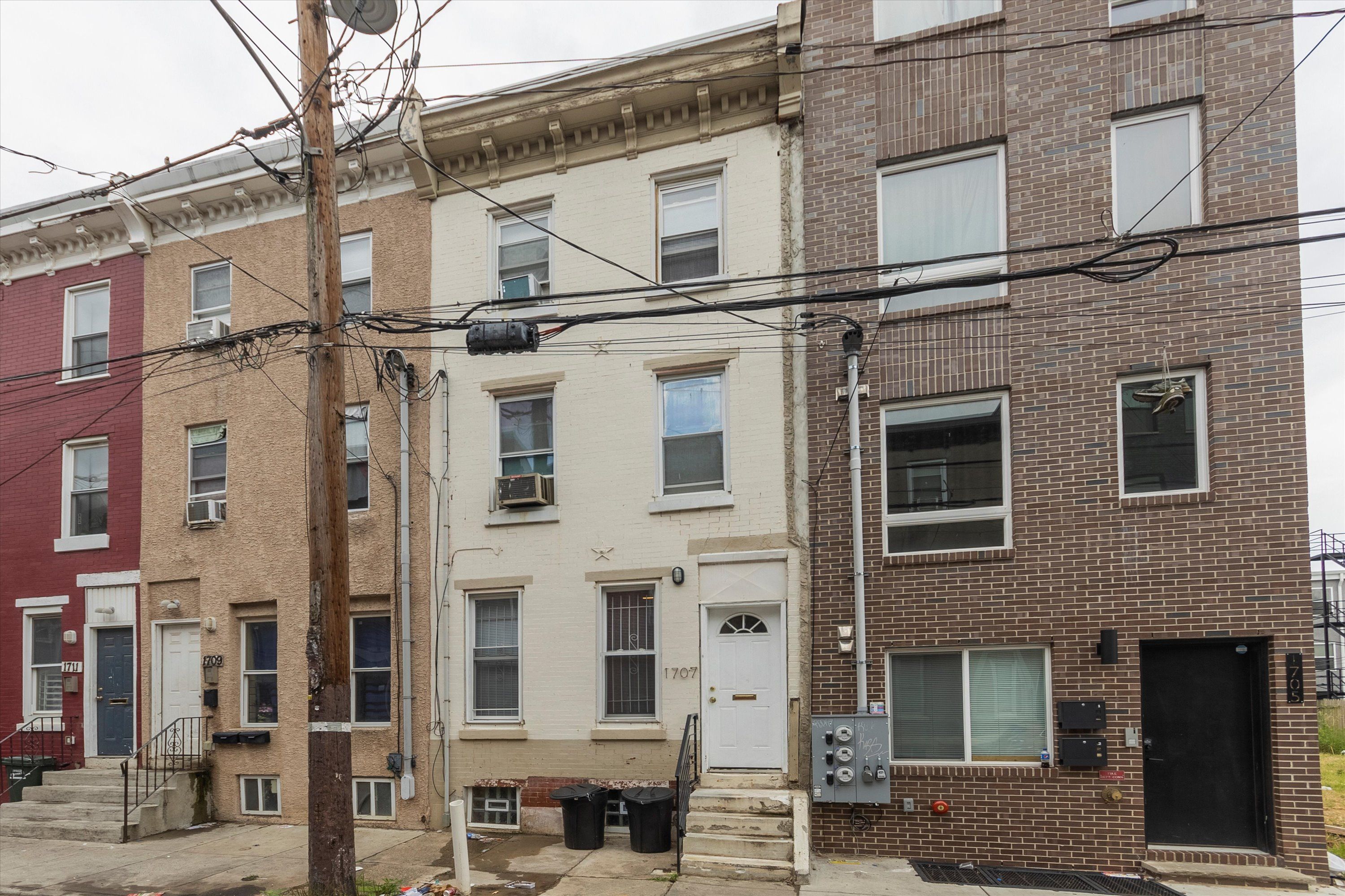 1707 N Gratz ST Unit 1
