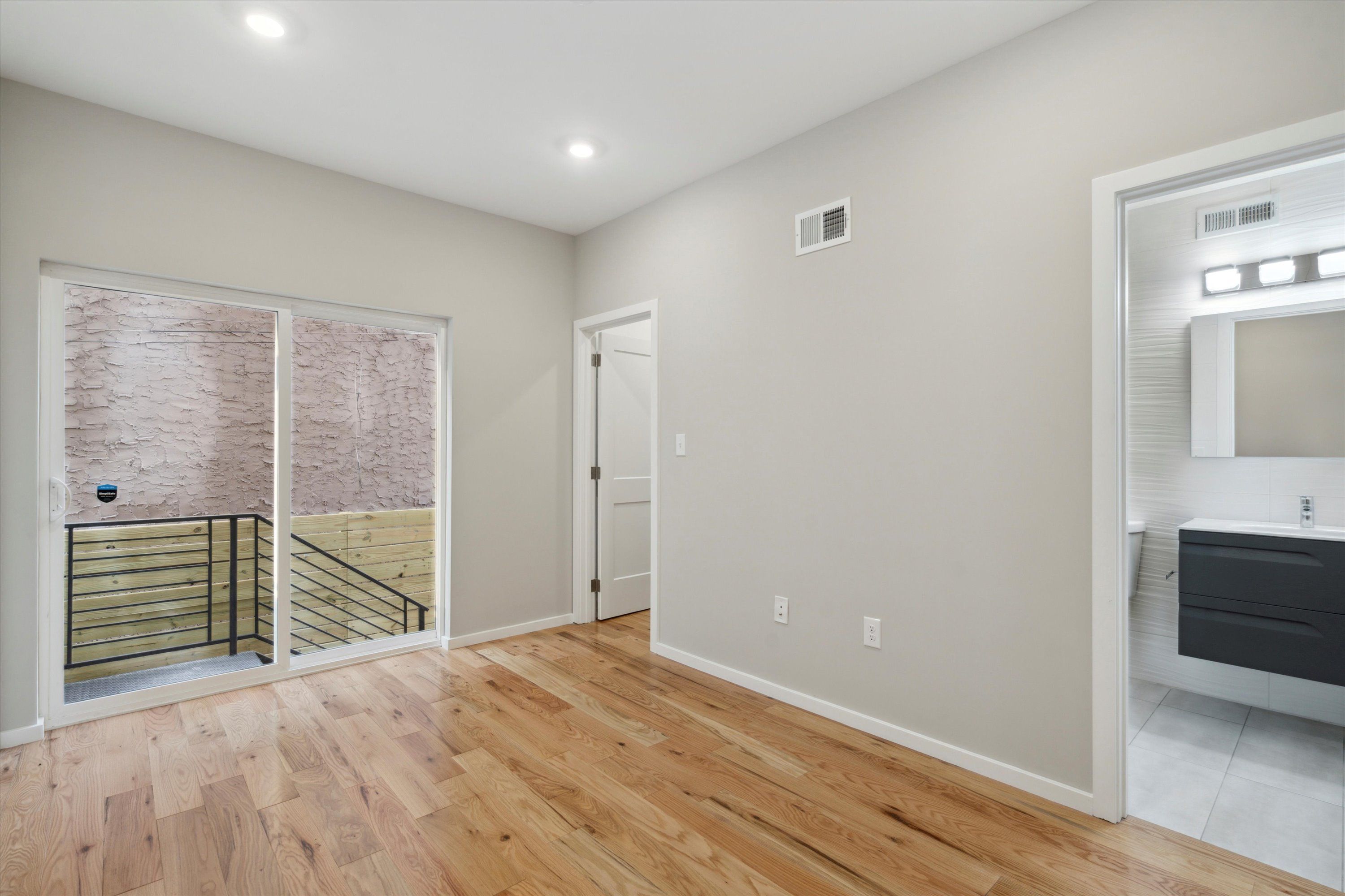 1701 SEYBERT ST Unit 1