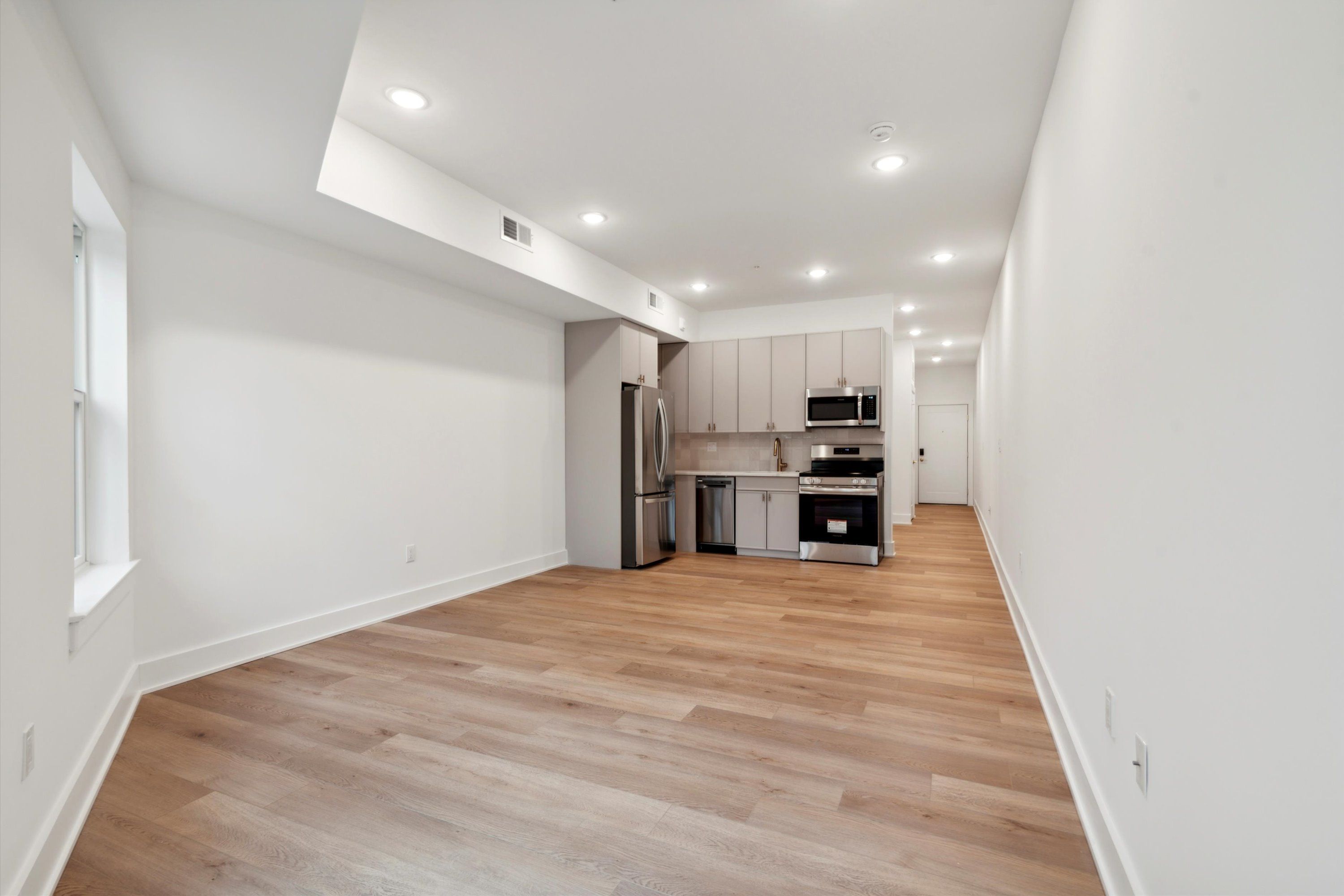 367 W Hortter St Unit 206