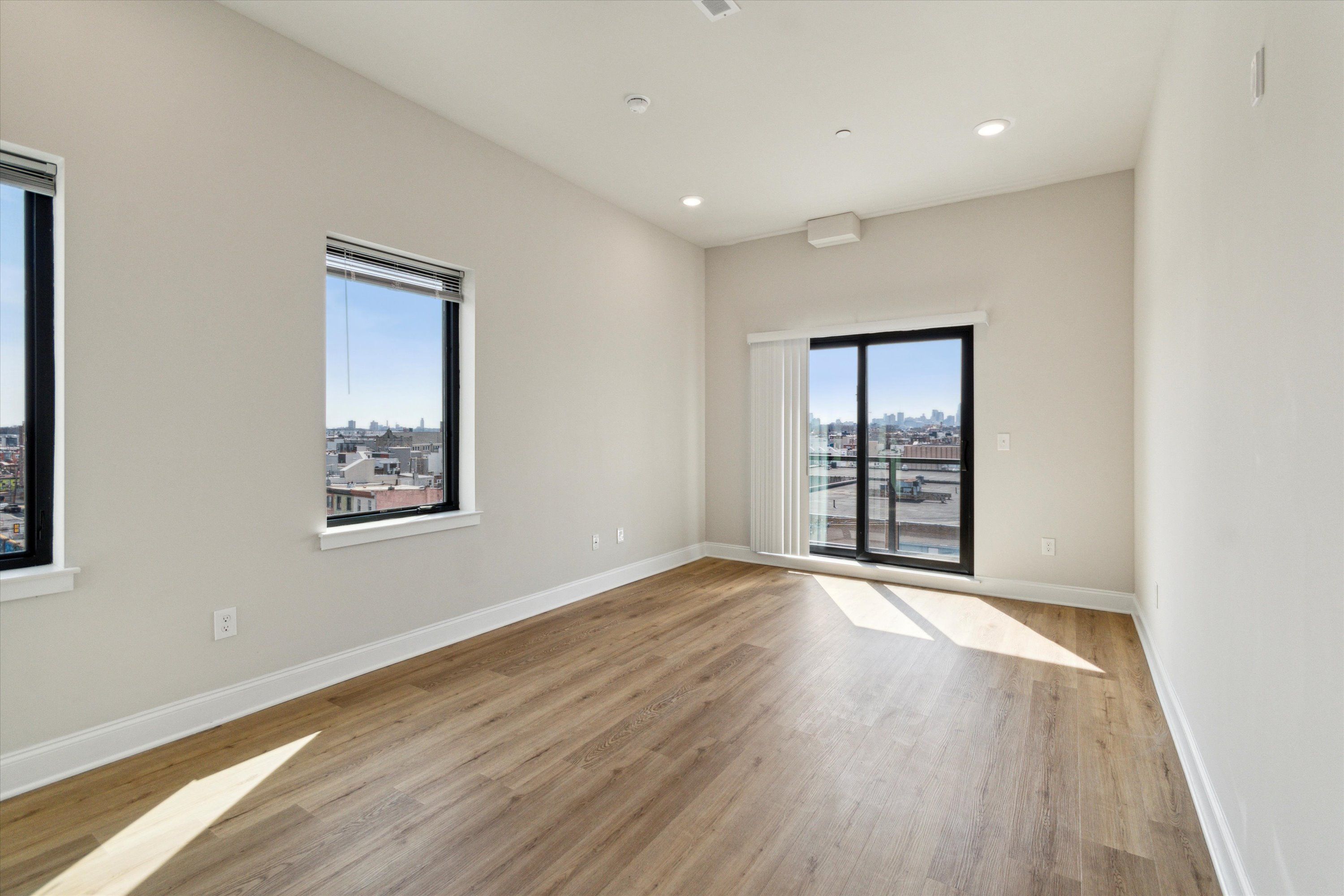2157 E LEHIGH AVE Unit 307
