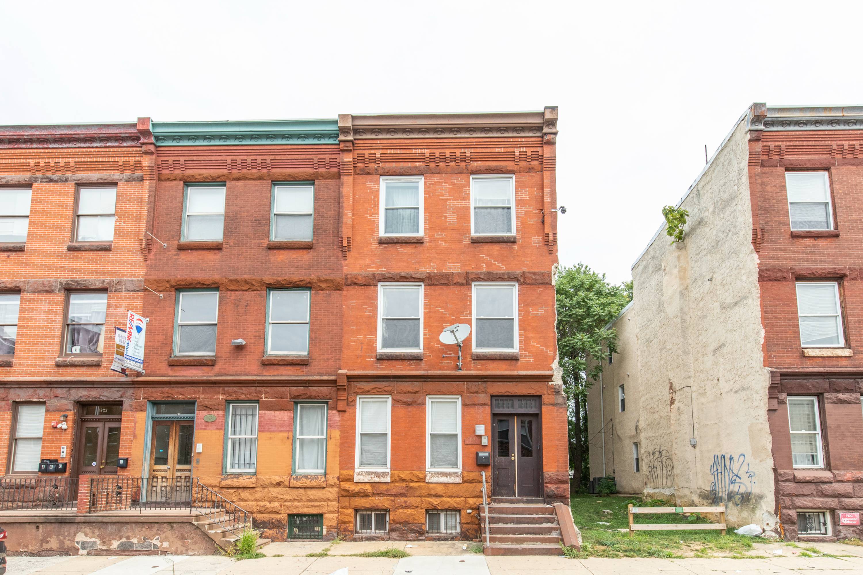 1619 DIAMOND ST Unit 2