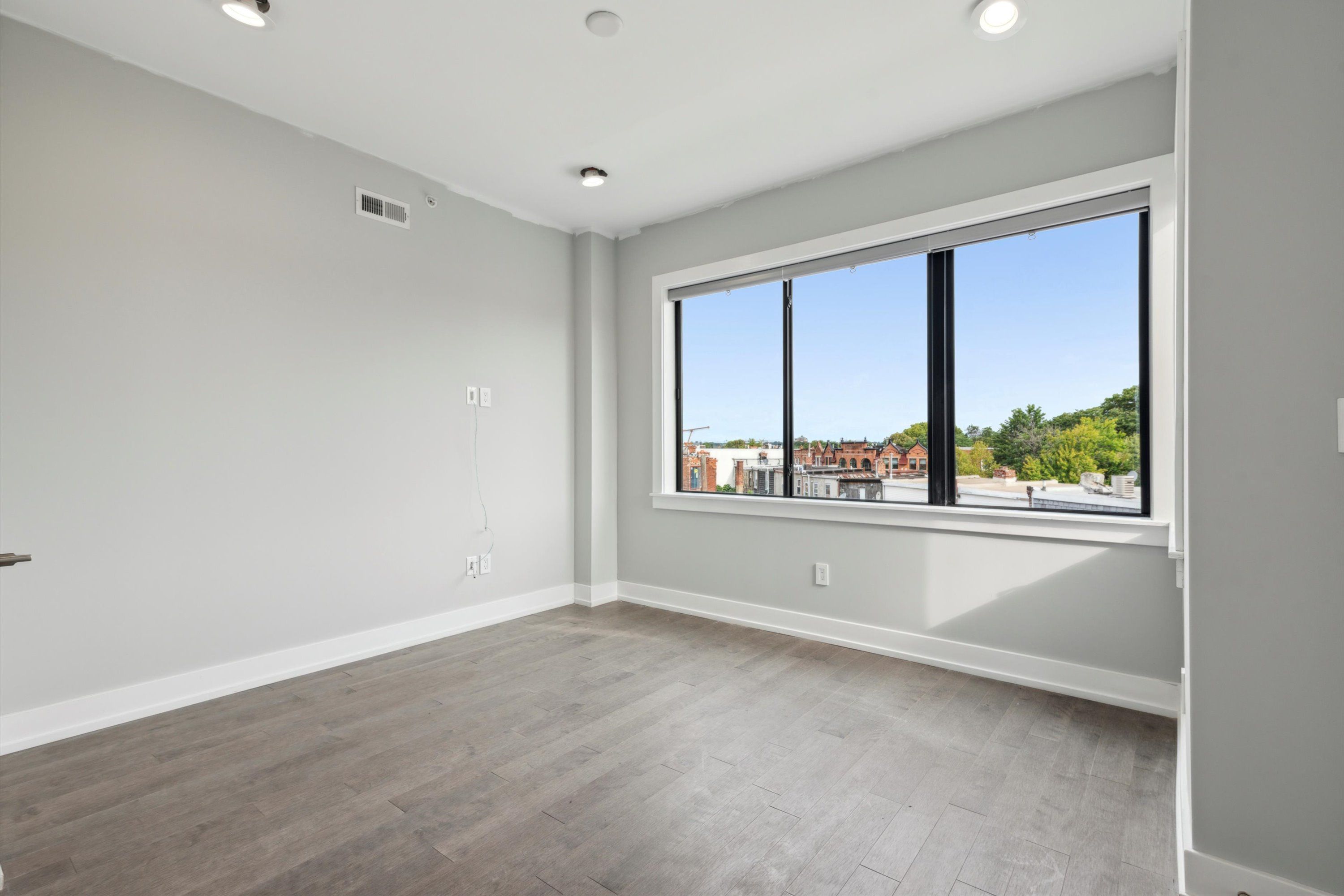 3834 BARING ST Unit 301