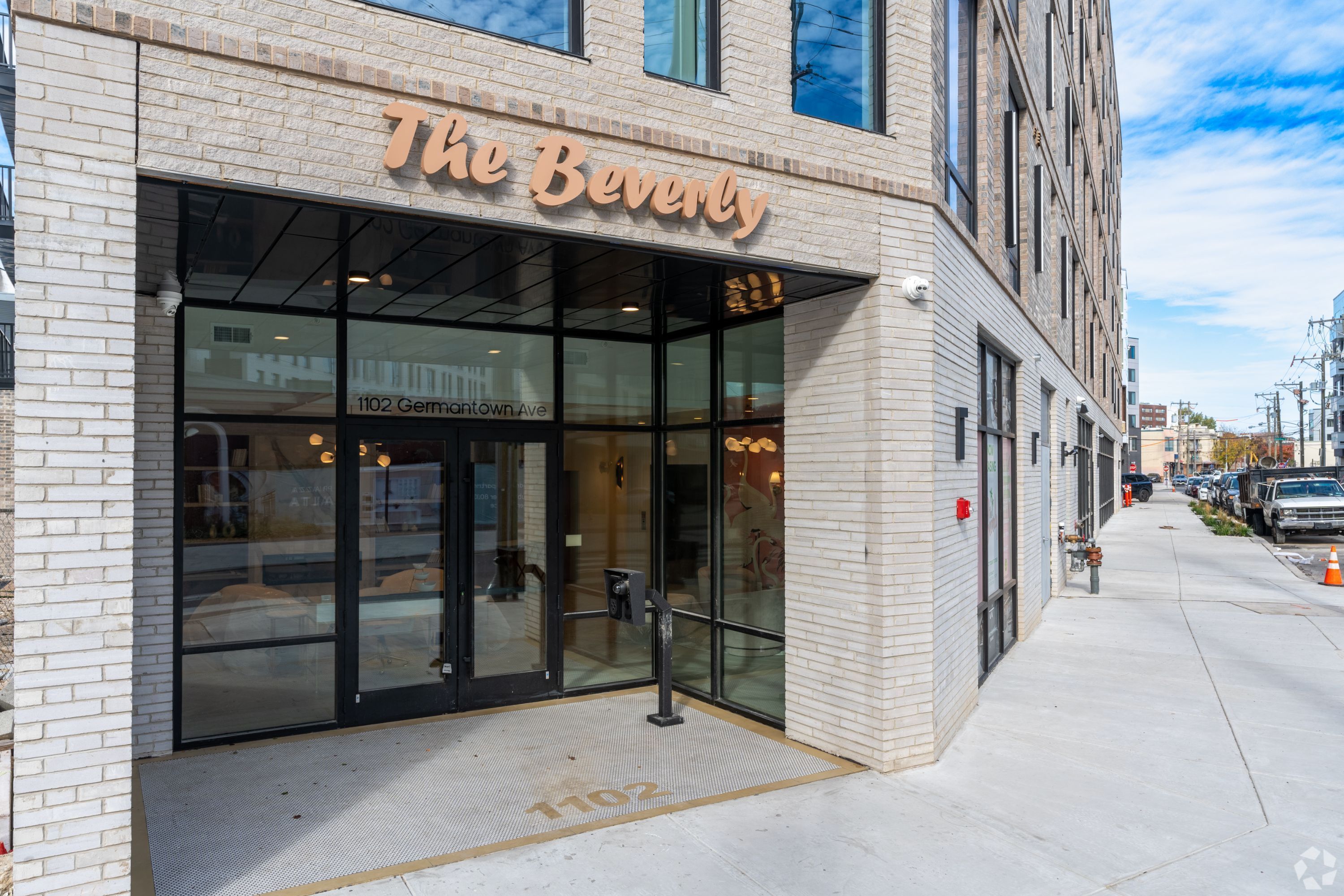 1102 GERMANTOWN AVENUE Unit 204
