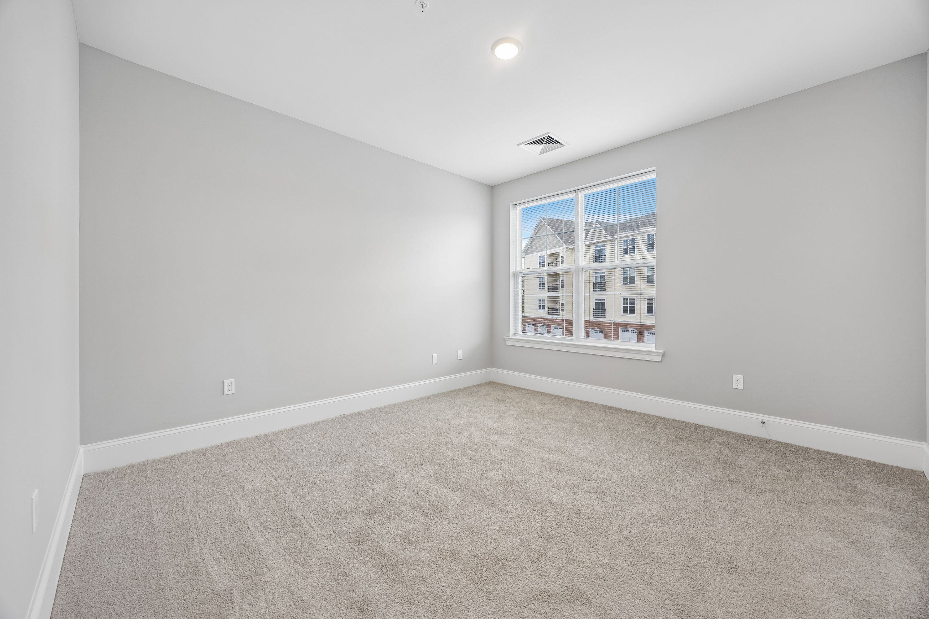 1200 WHIRLAWAY LN Unit 1243