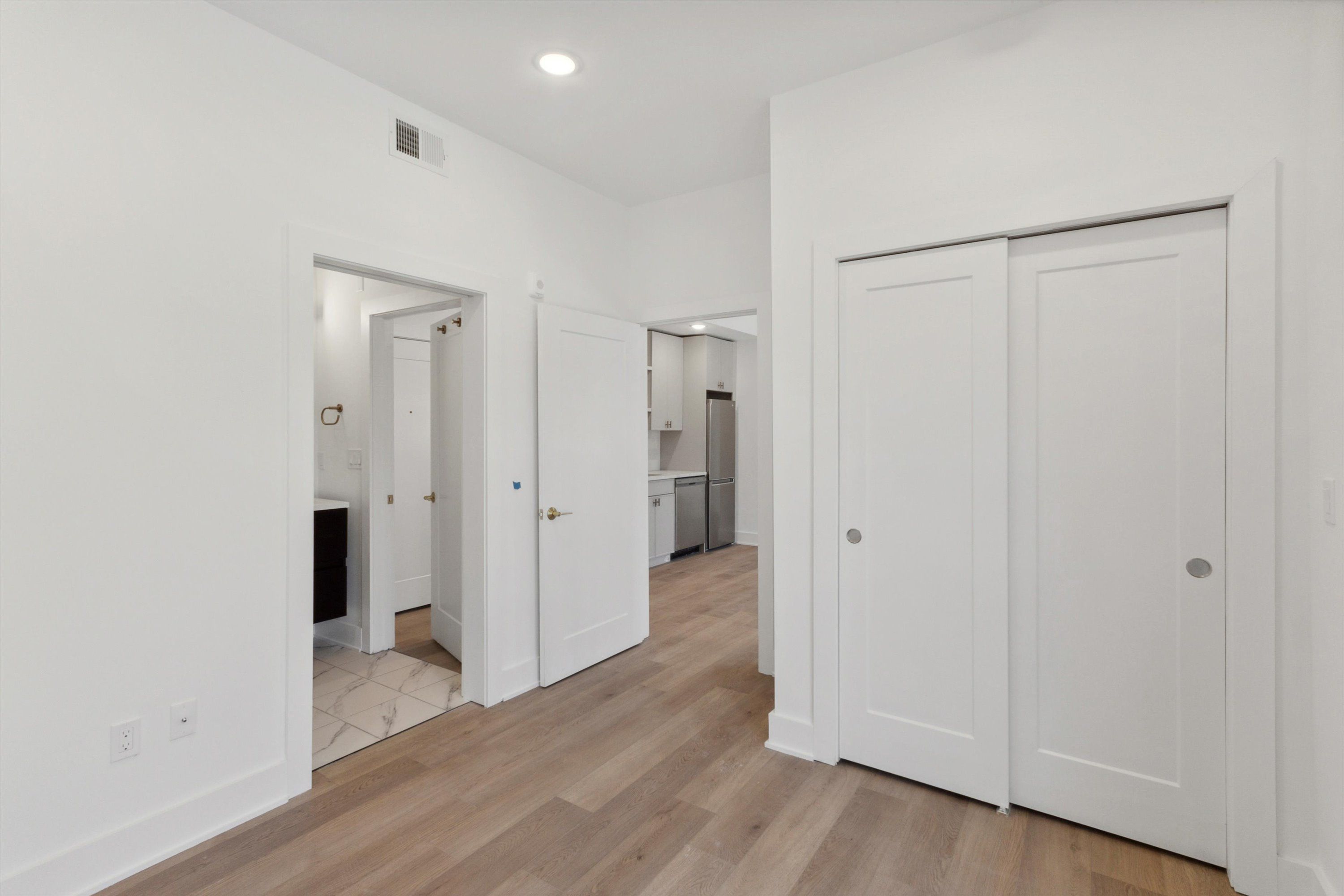367 W Hortter St Unit 205