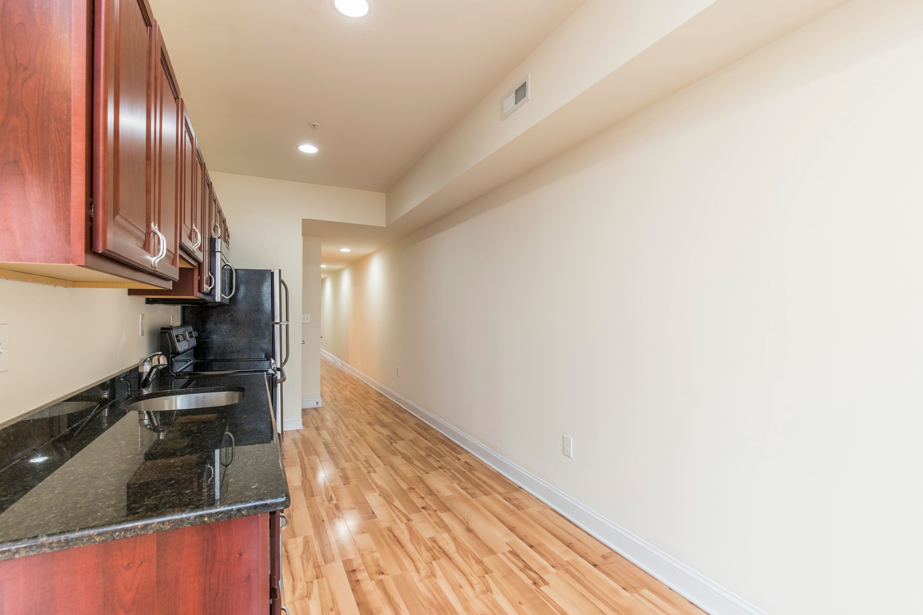 1935 N 7TH ST Unit 2