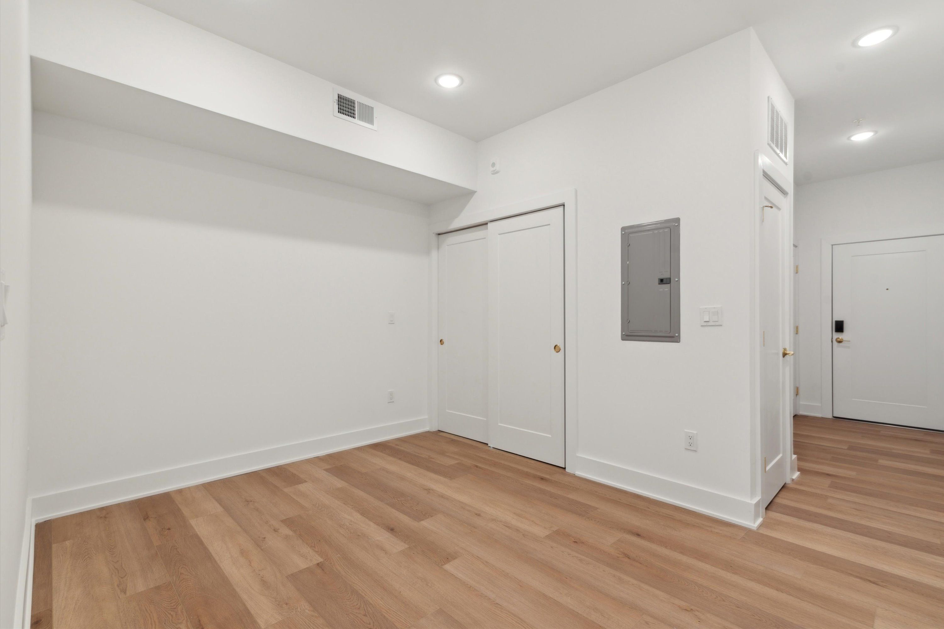 367 W Hortter St Unit 304