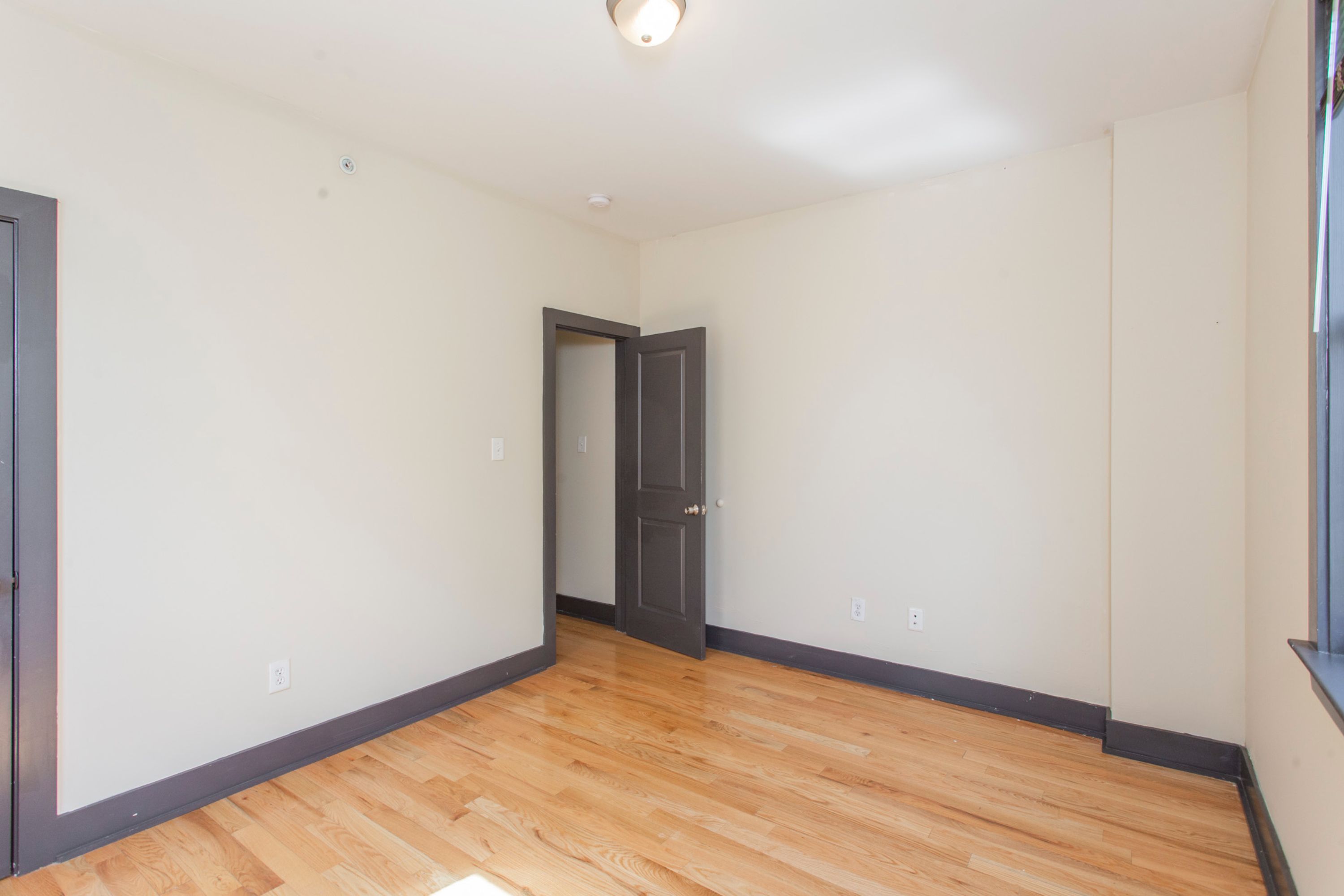 1707 ARLINGTON ST Unit B