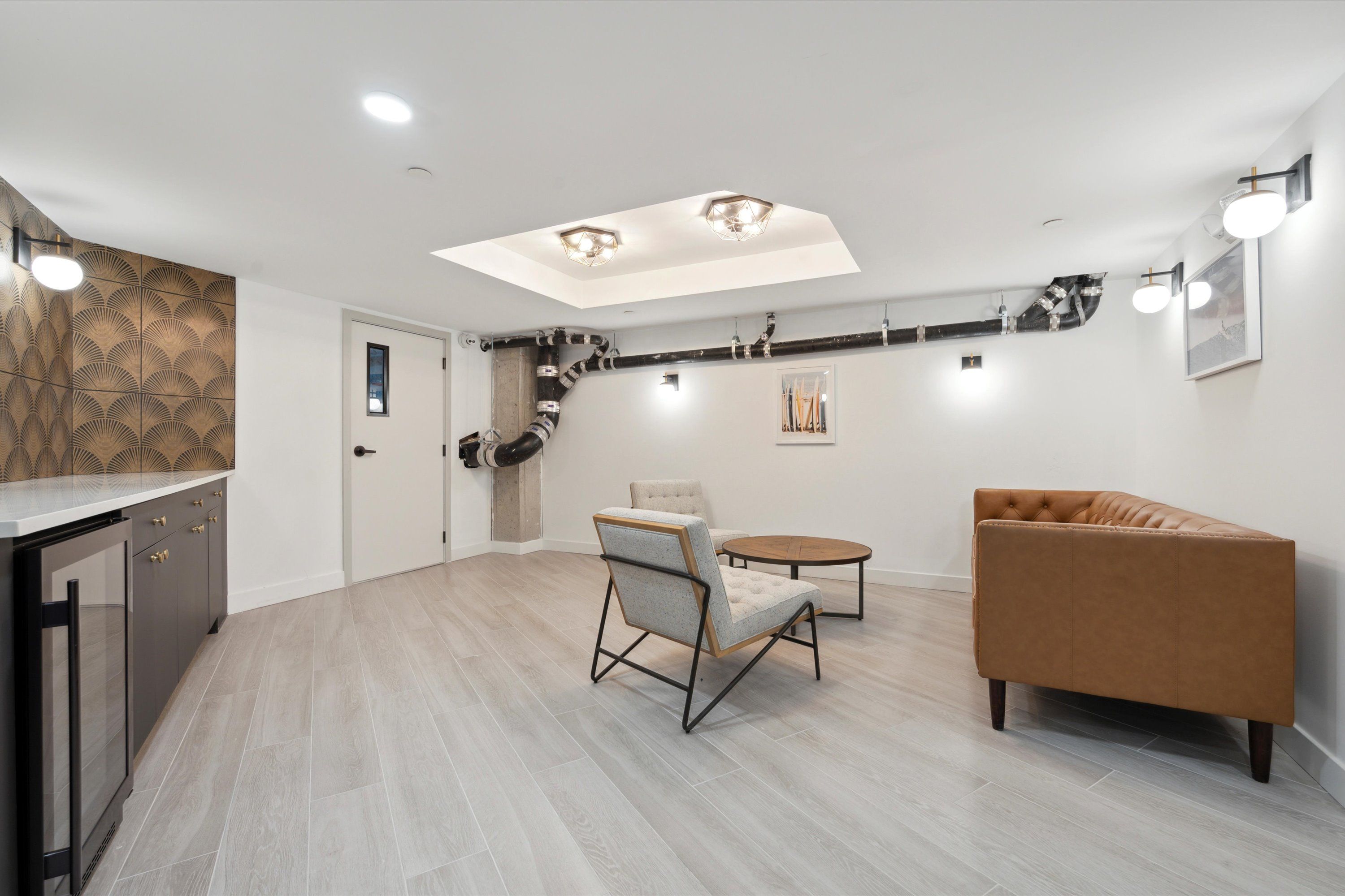 1102 GERMANTOWN AVENUE Unit 610