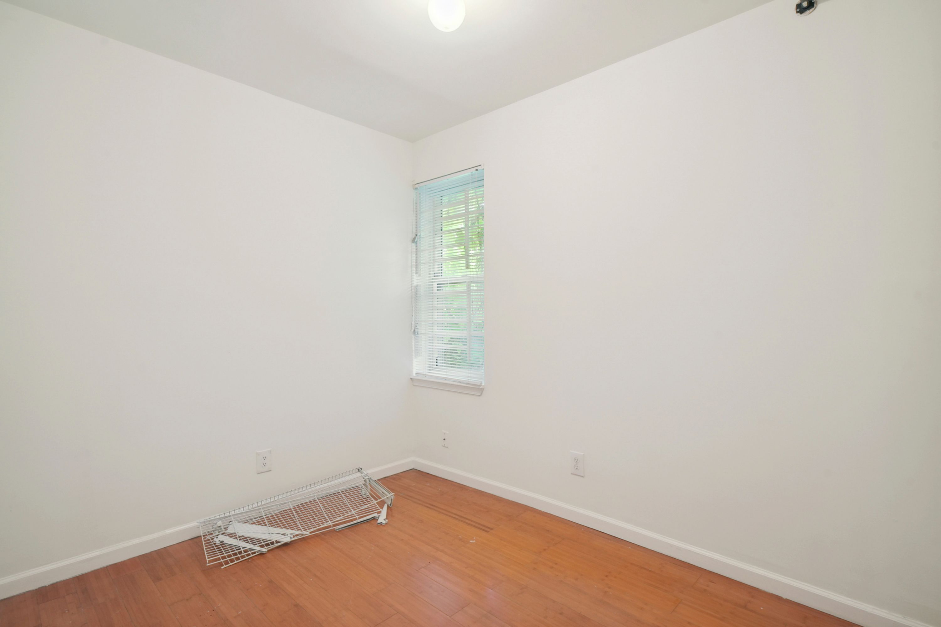 1616 WILLINGTON ST Unit 1