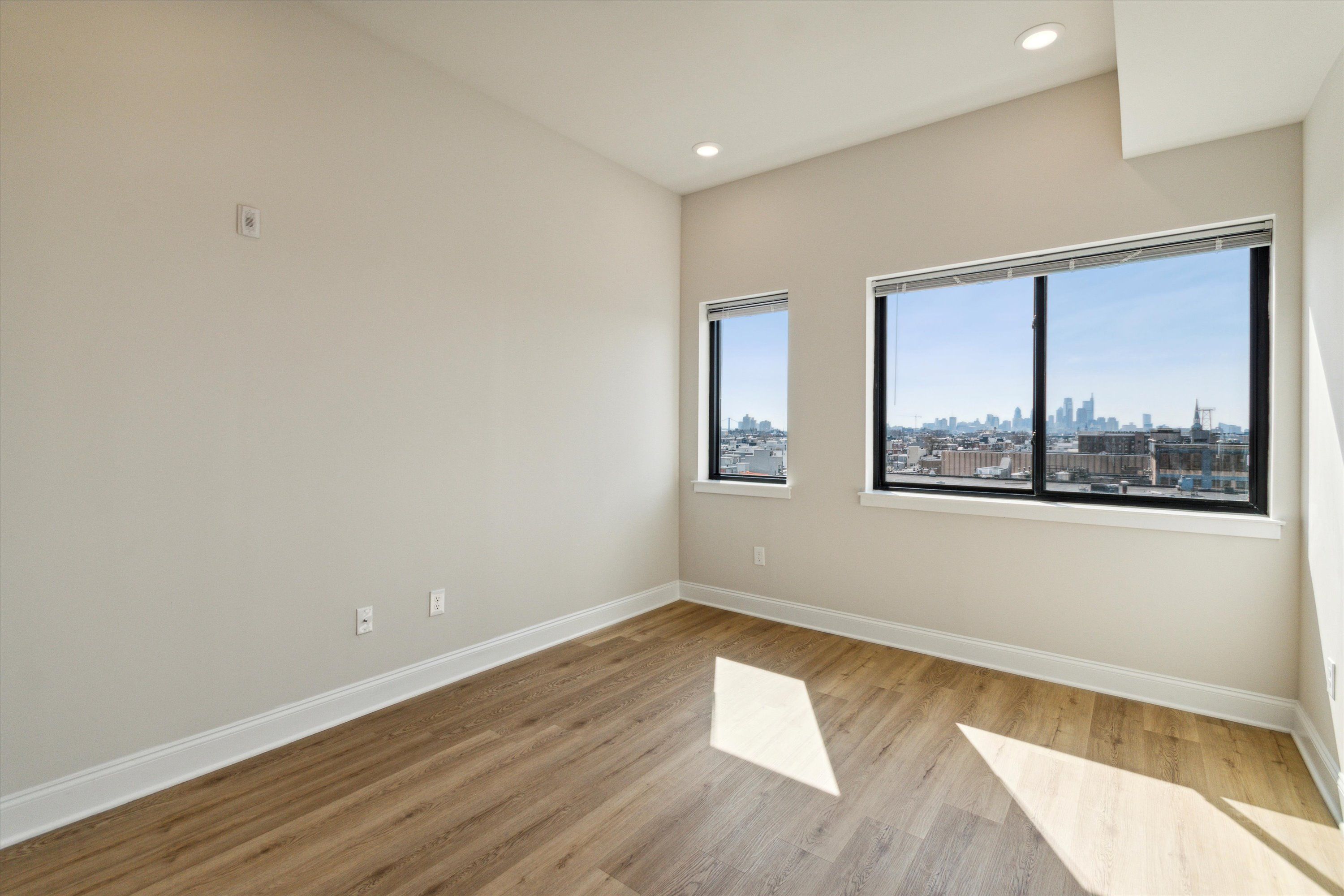 2157 E LEHIGH AVE Unit 307