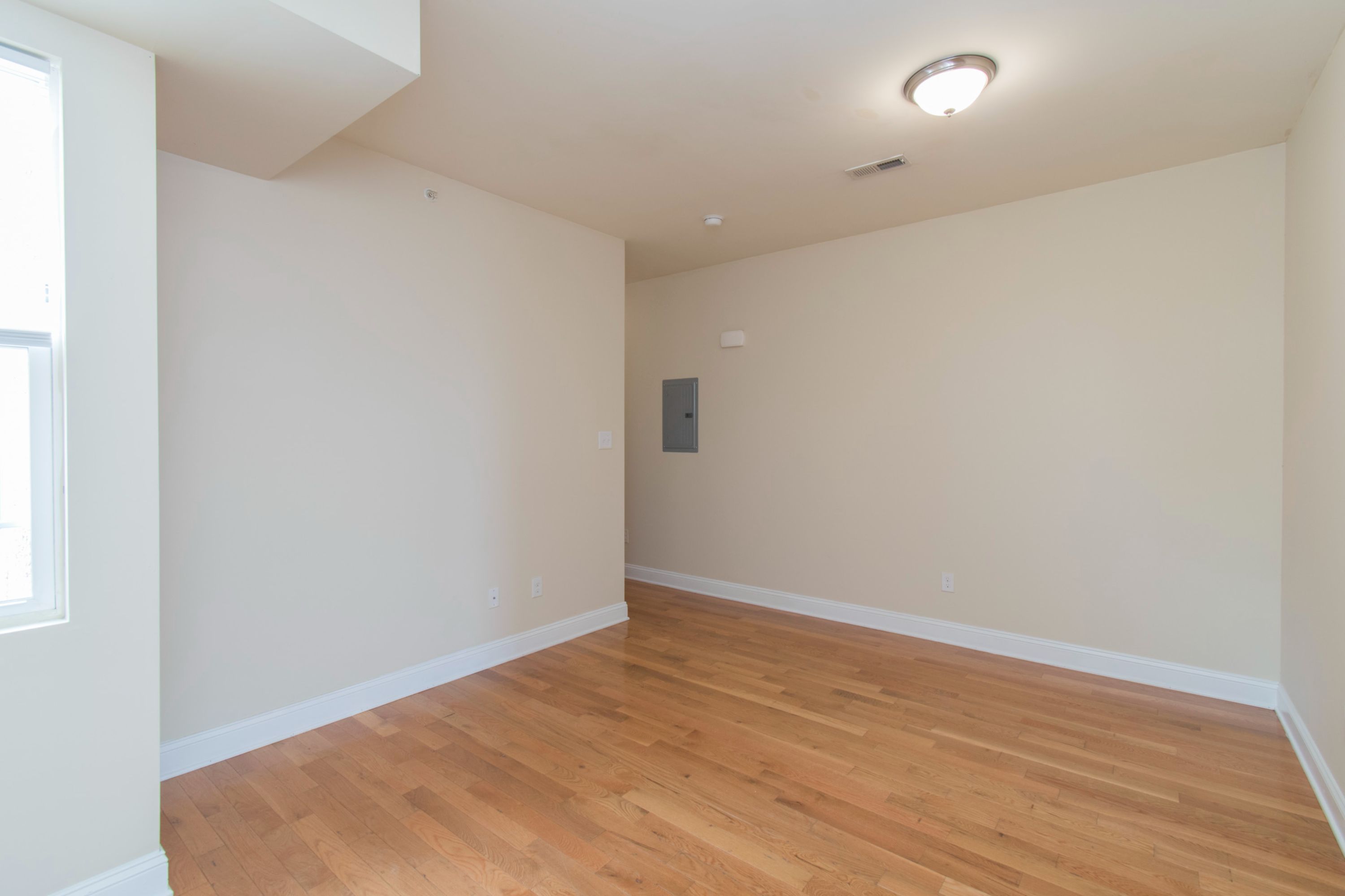 1813 N 18TH ST Unit 2