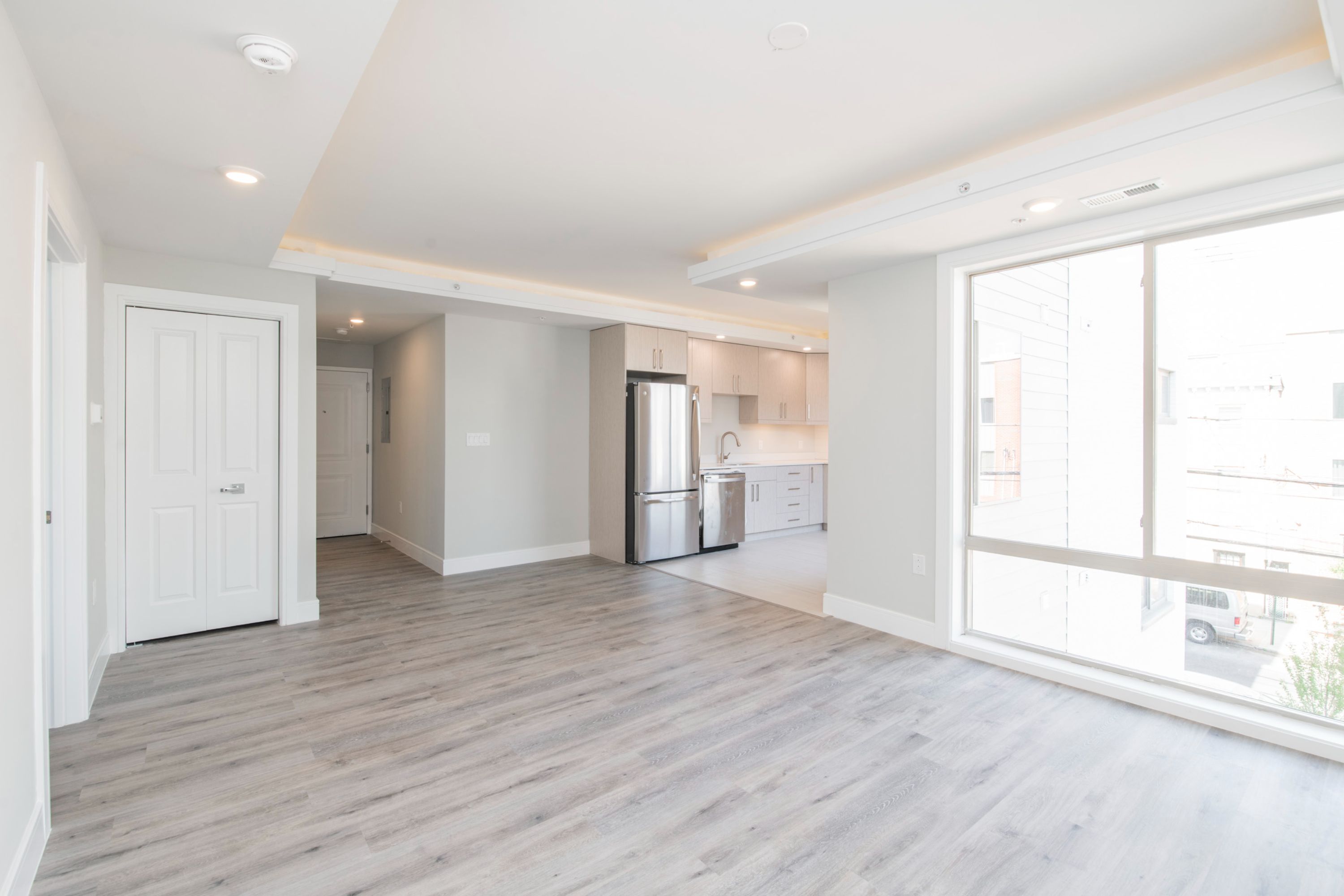 1633 N 2nd St Unit 402