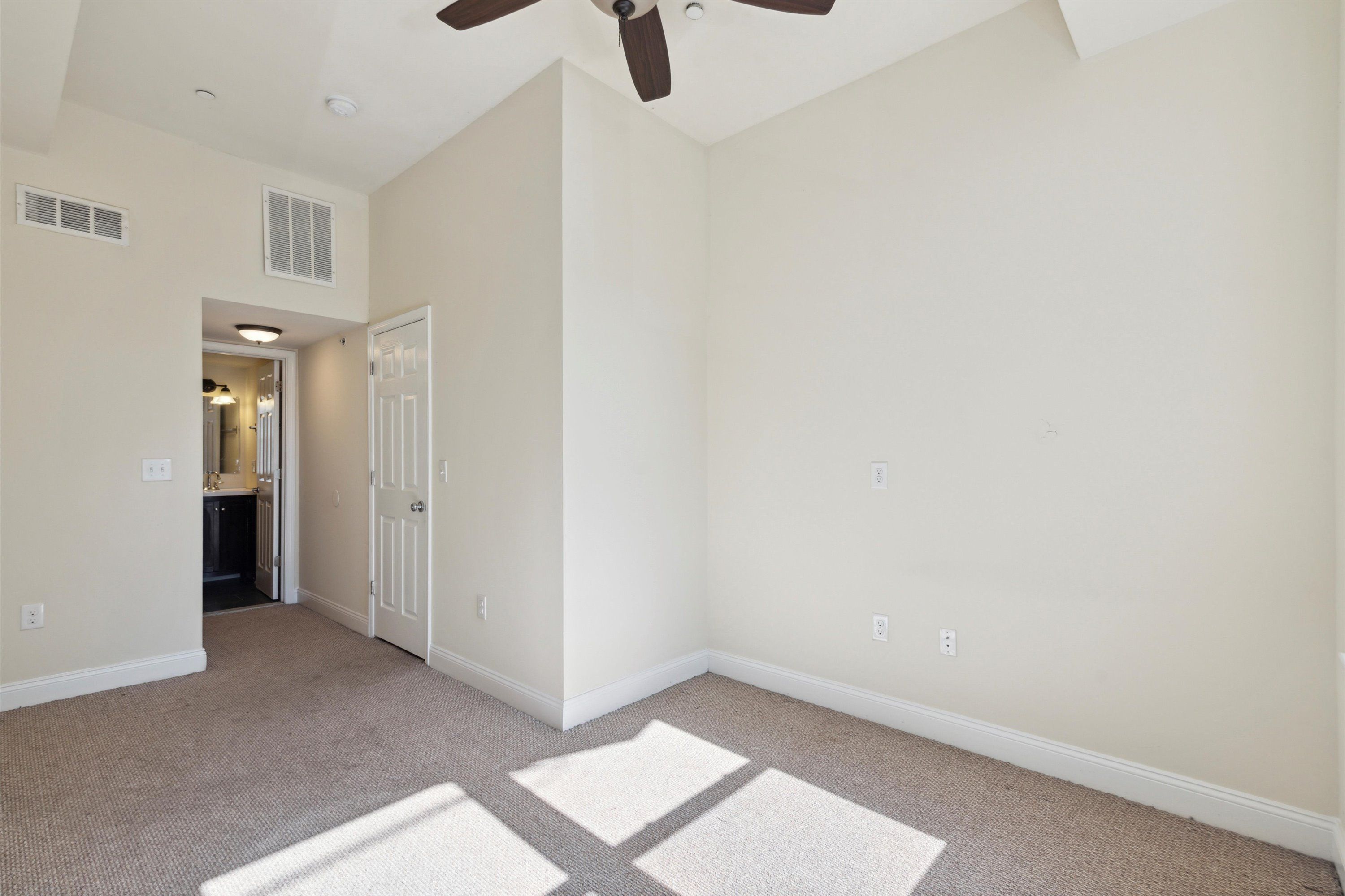 1408 WILLINGTON ST Unit A
