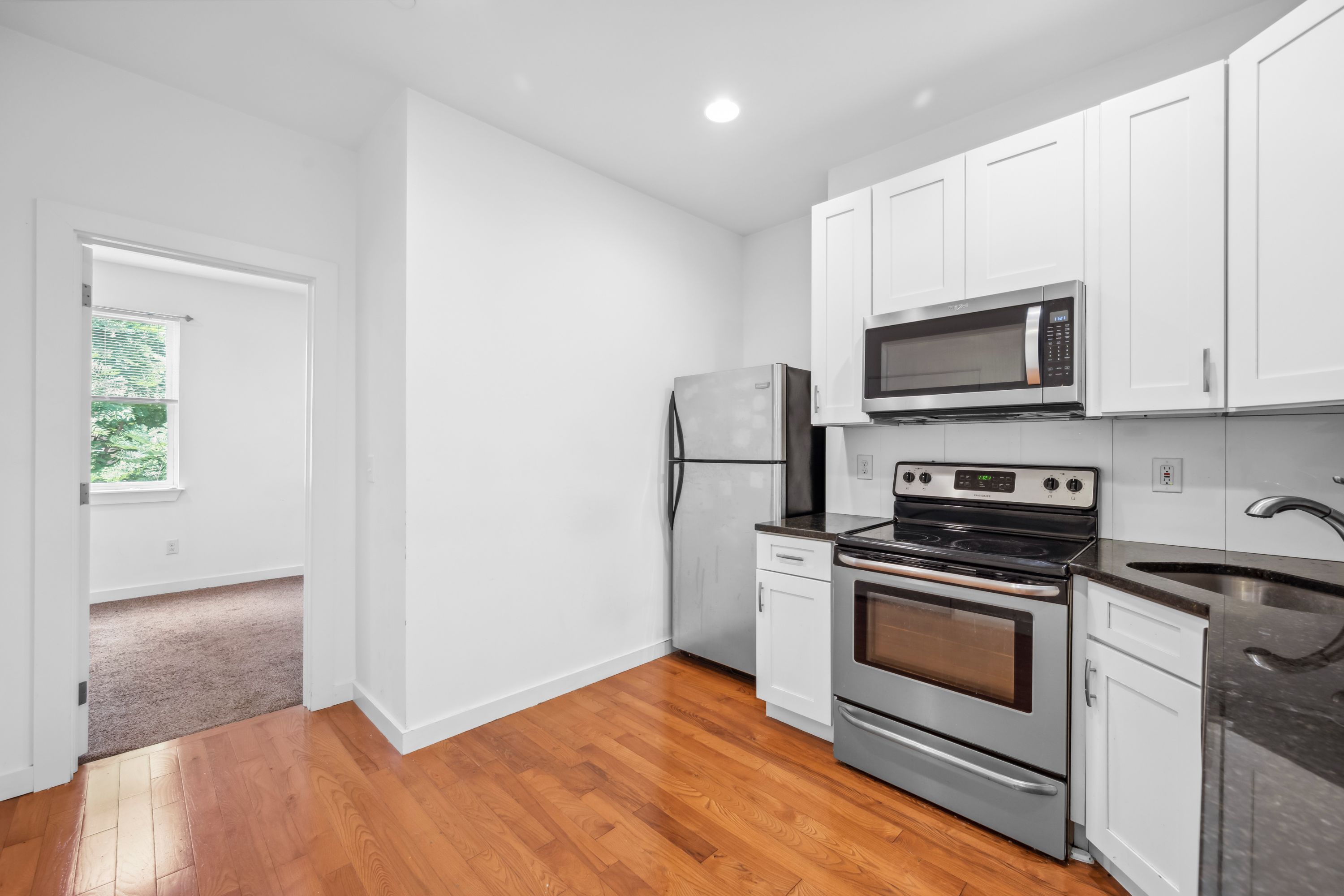 1632 N SYDENHAM ST Unit 2