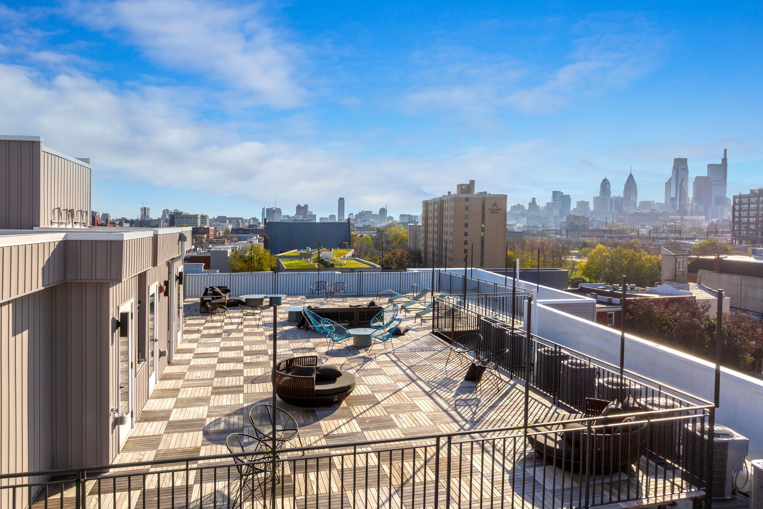 629 W GIRARD AVE Unit 307