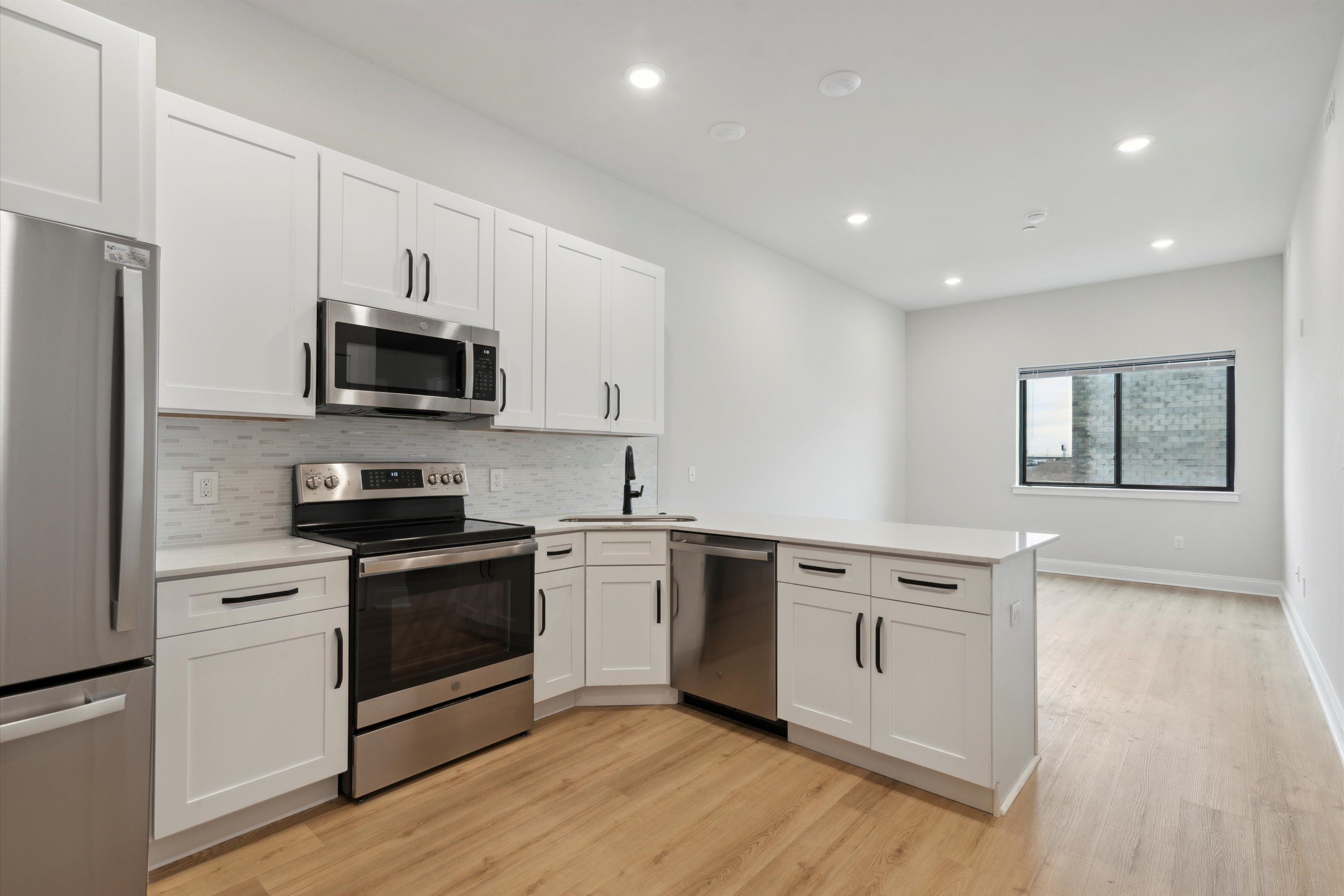 2143 E LEHIGH AVE Unit 505