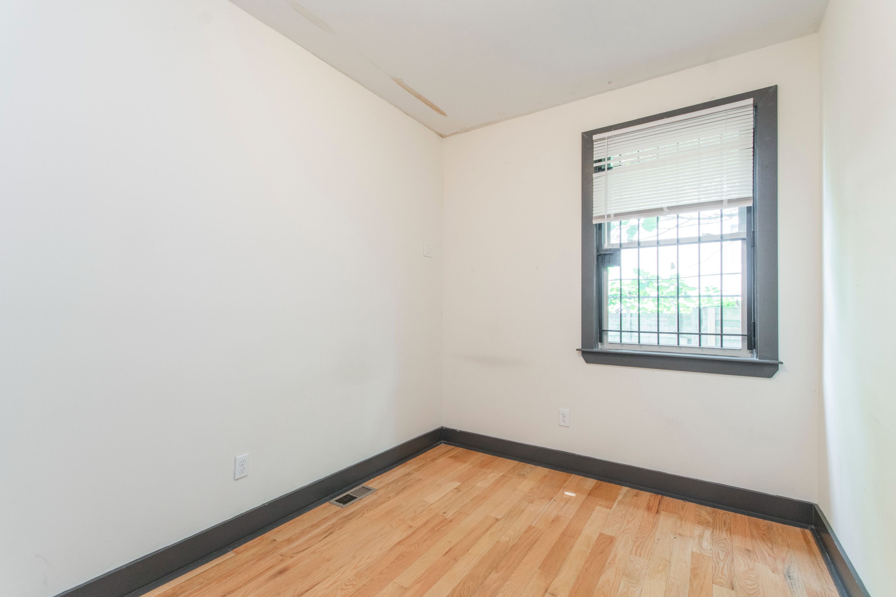 1819 N BOUVIER ST Unit 1