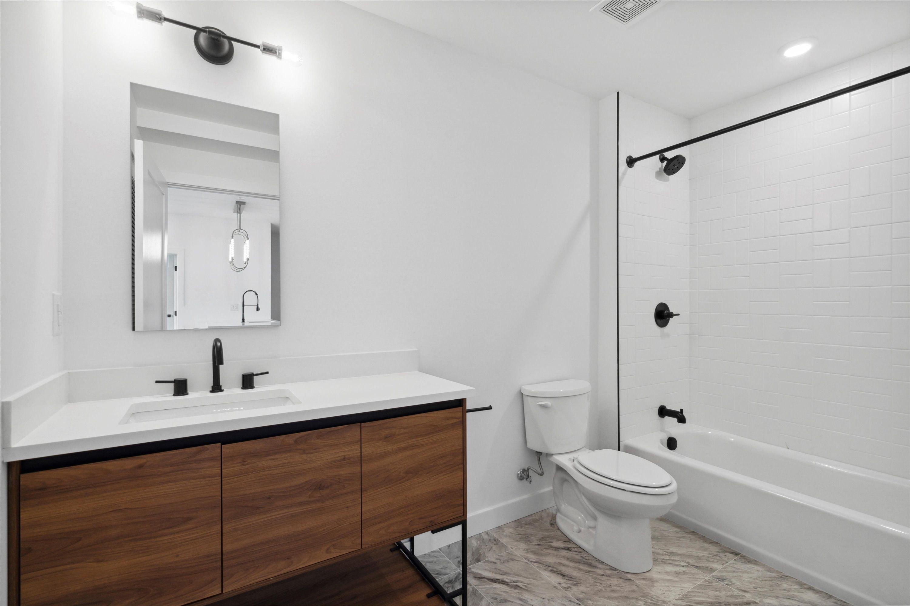 2636 E YORK ST Unit 406