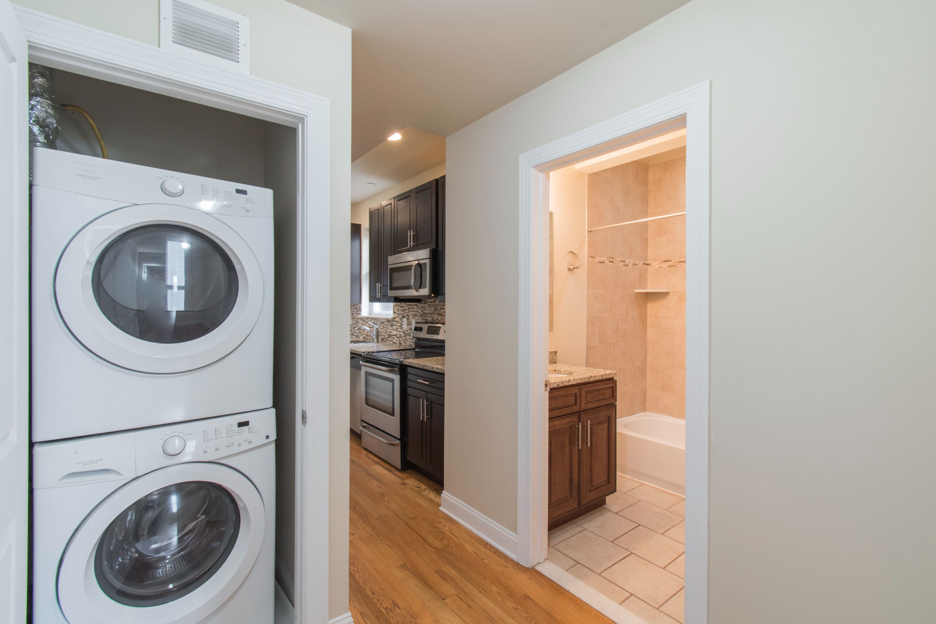 1927 N GRATZ ST Unit 2