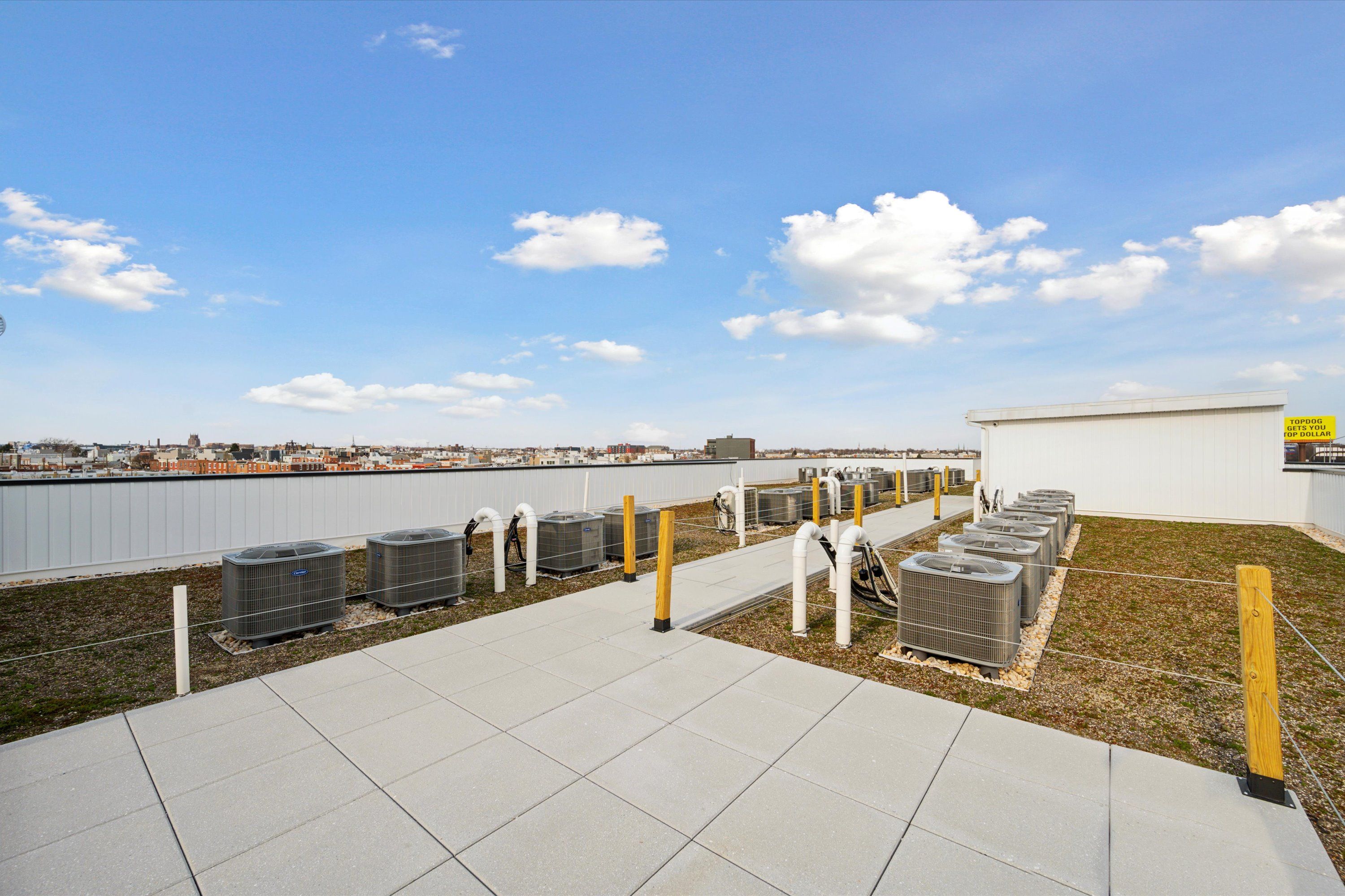 1221 E Fletcher St Unit 107