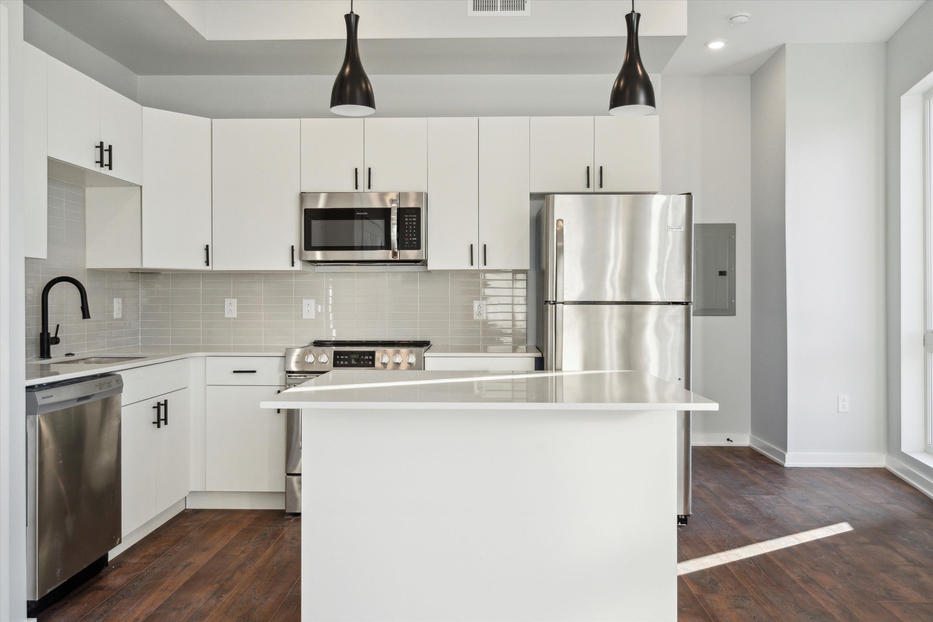 2731 Federal ST Unit 202