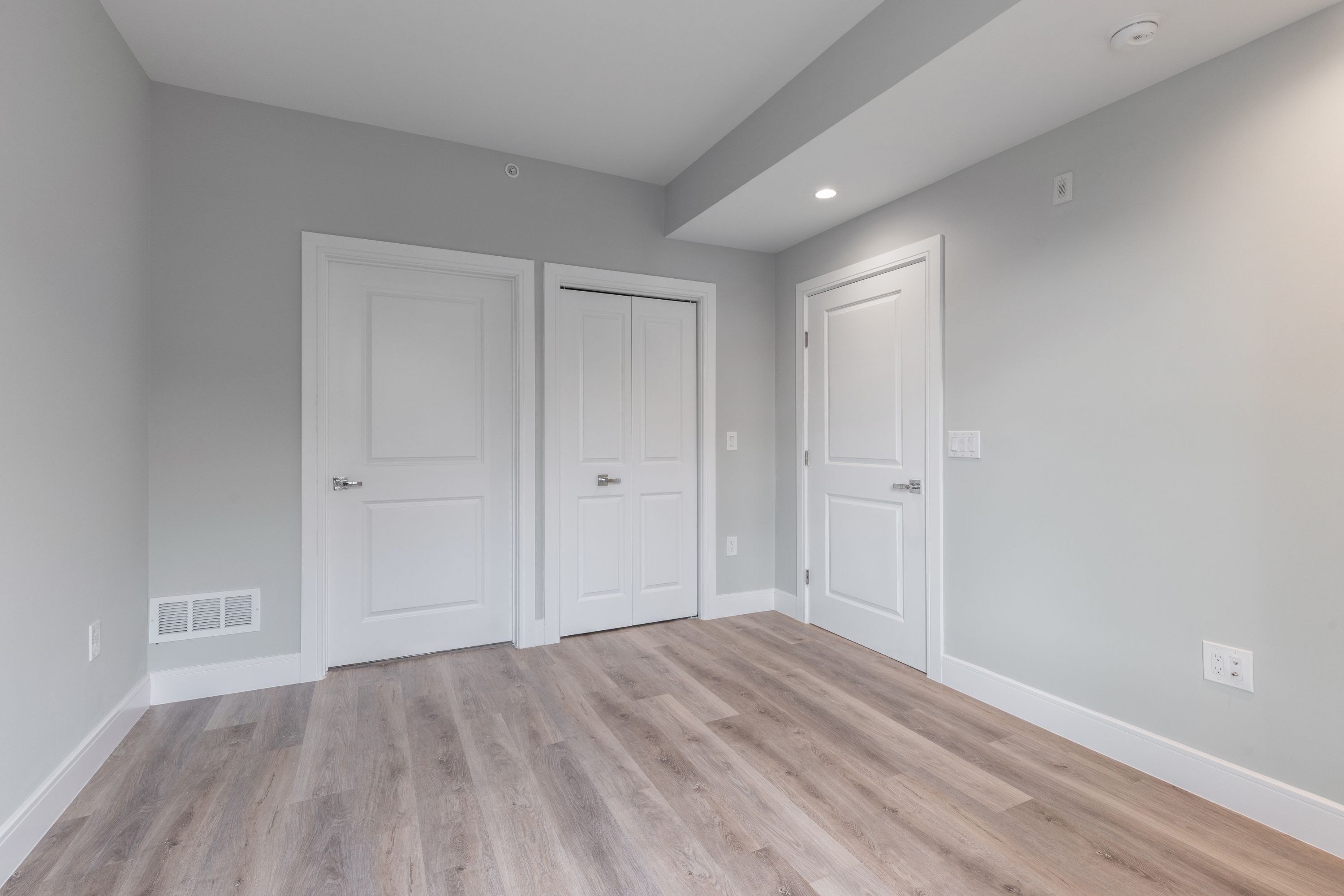 1222 N Marshall ST Unit 105
