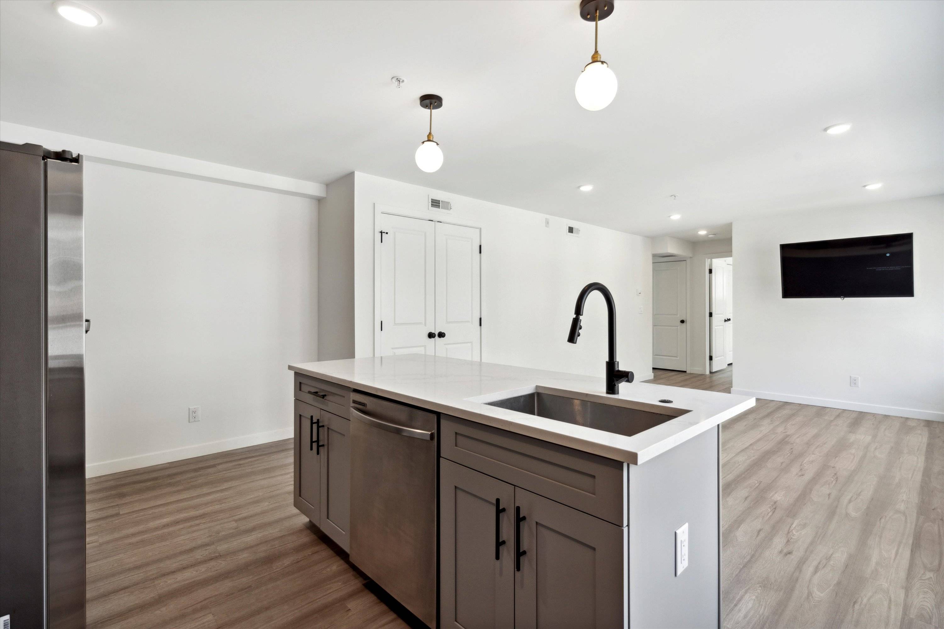 1338 N 15th ST Unit B3