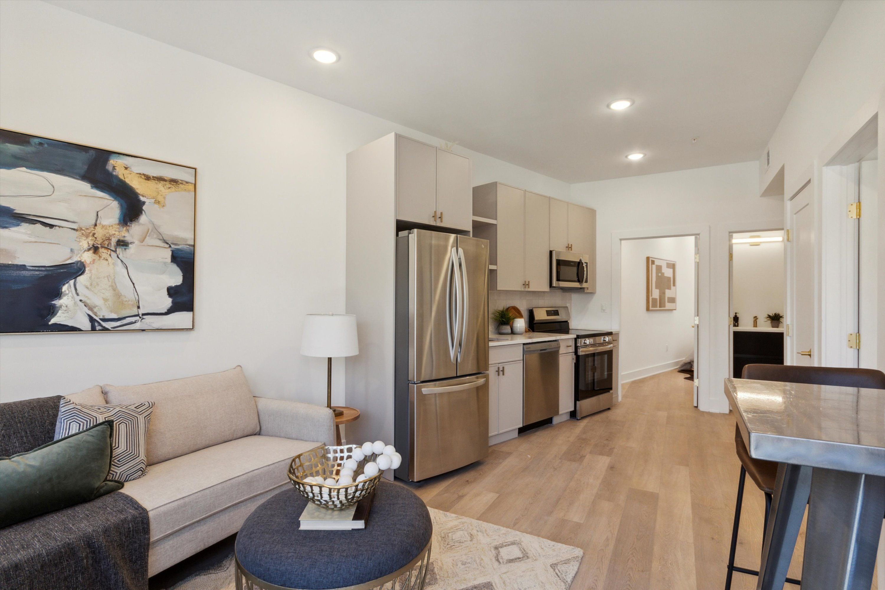 367 W Hortter St Unit 207