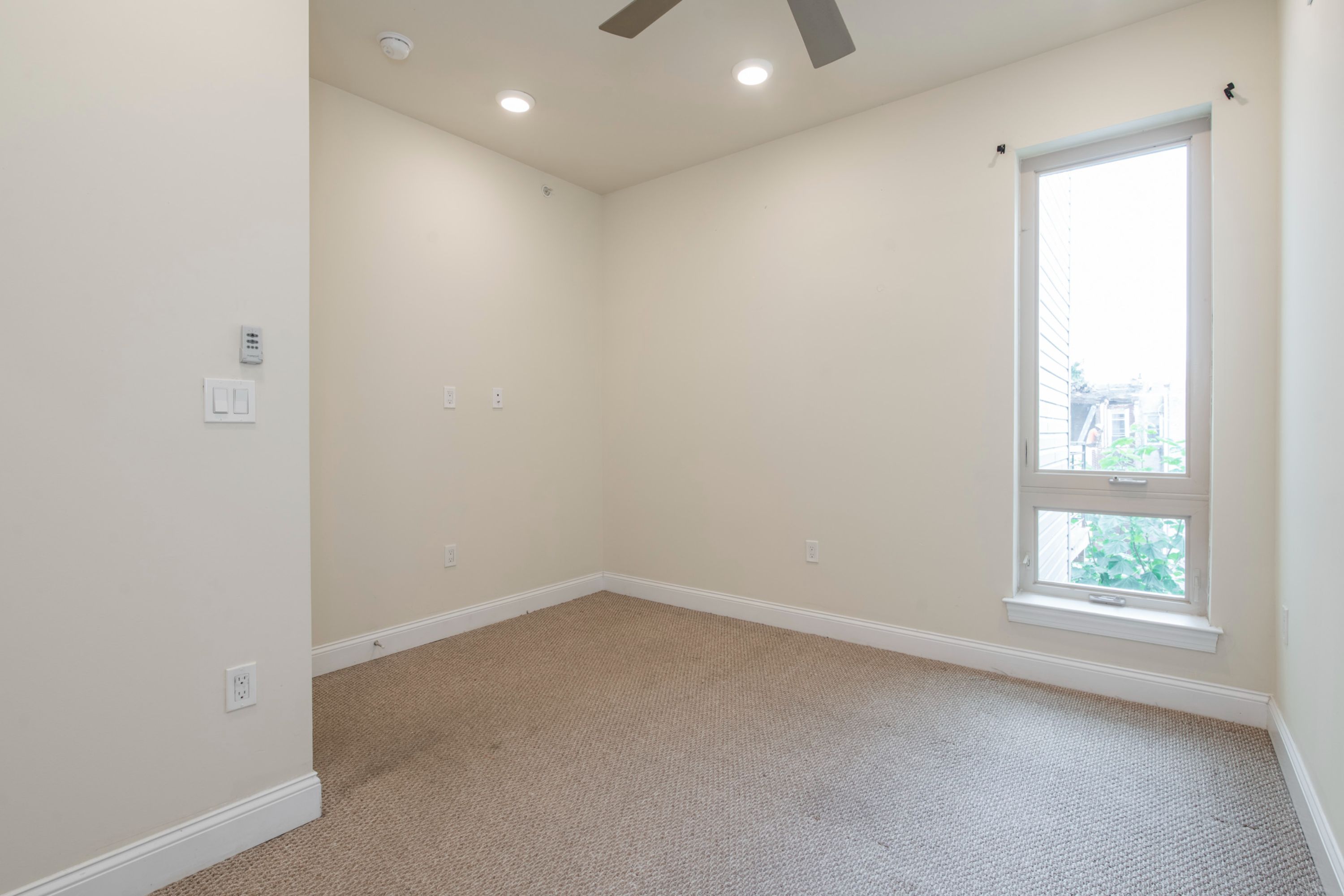1825 N BOUVIER ST Unit B 1825 N BOUVIER ST Unit B