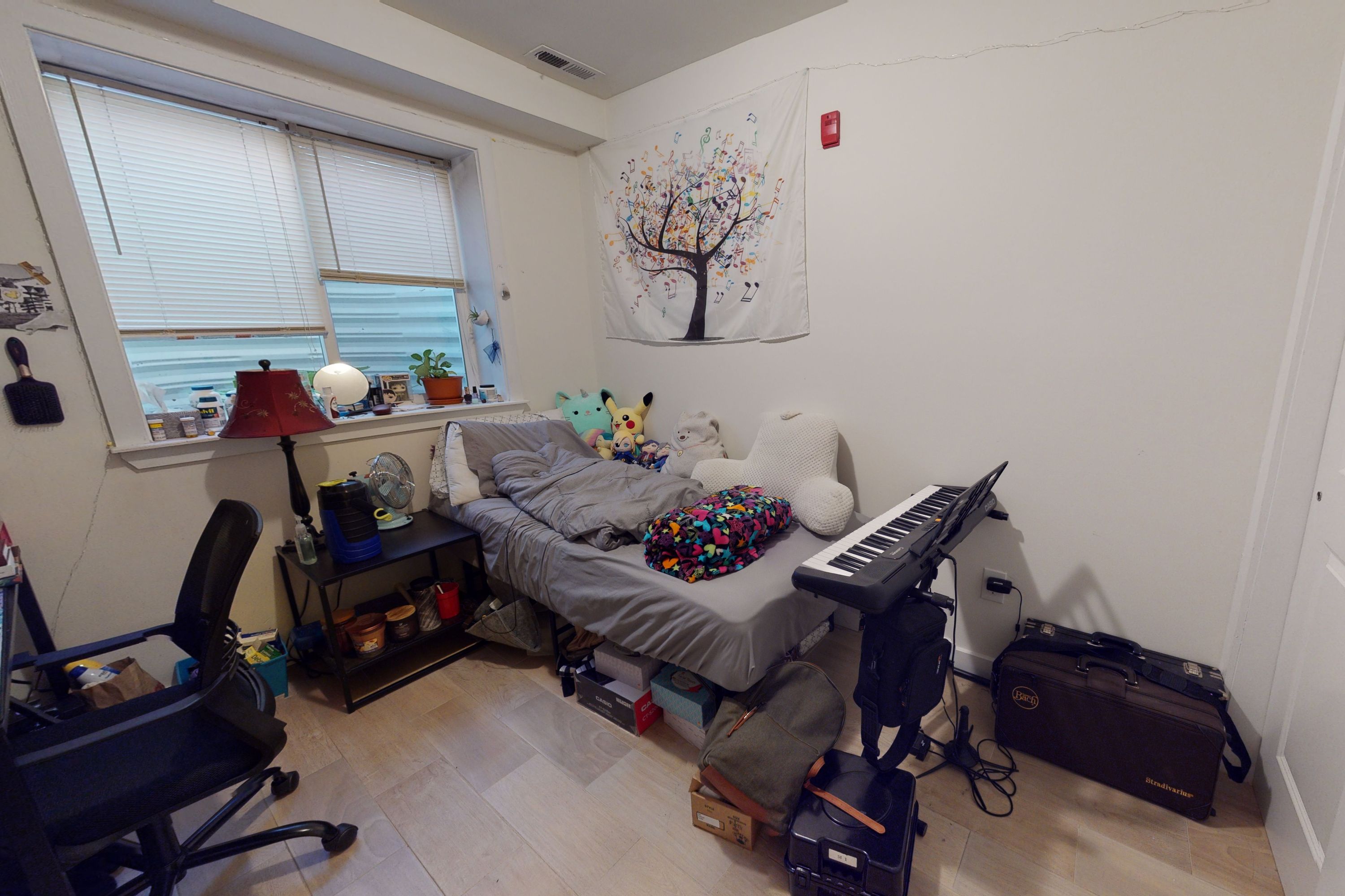 2025 N 17th ST Unit 001