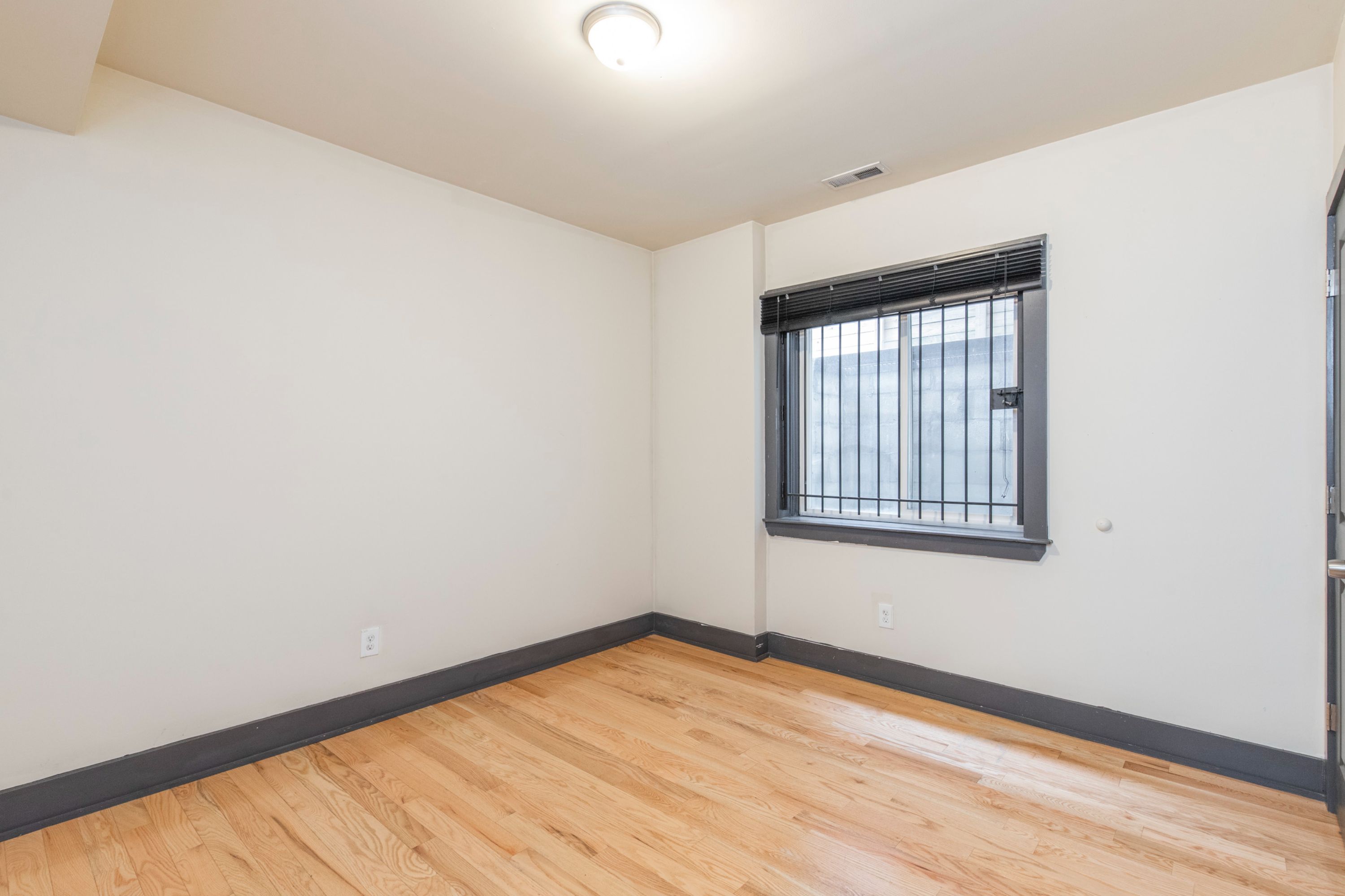 1709 ARLINGTON ST Unit A