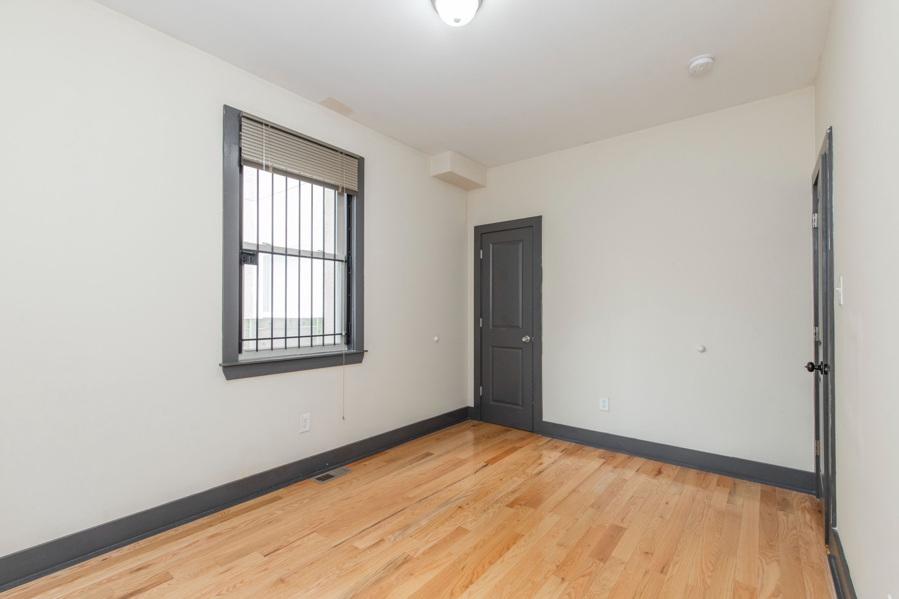 1709 ARLINGTON ST Unit A